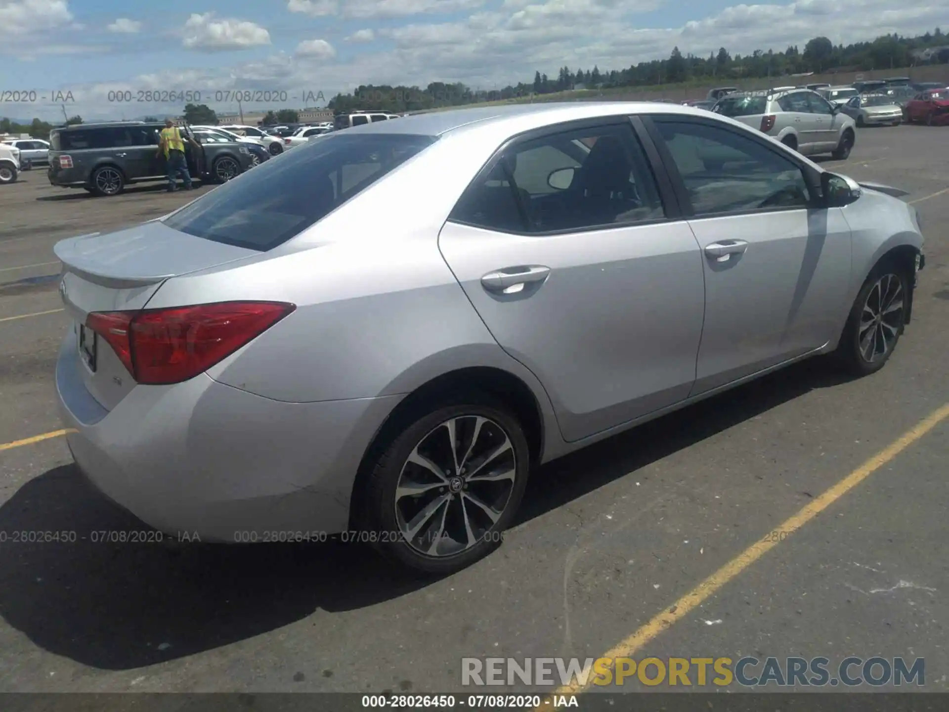 4 Photograph of a damaged car 2T1BURHE2KC210769 TOYOTA COROLLA 2019