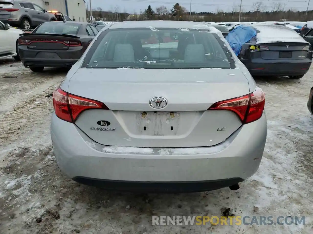 6 Photograph of a damaged car 2T1BURHE2KC211081 TOYOTA COROLLA 2019