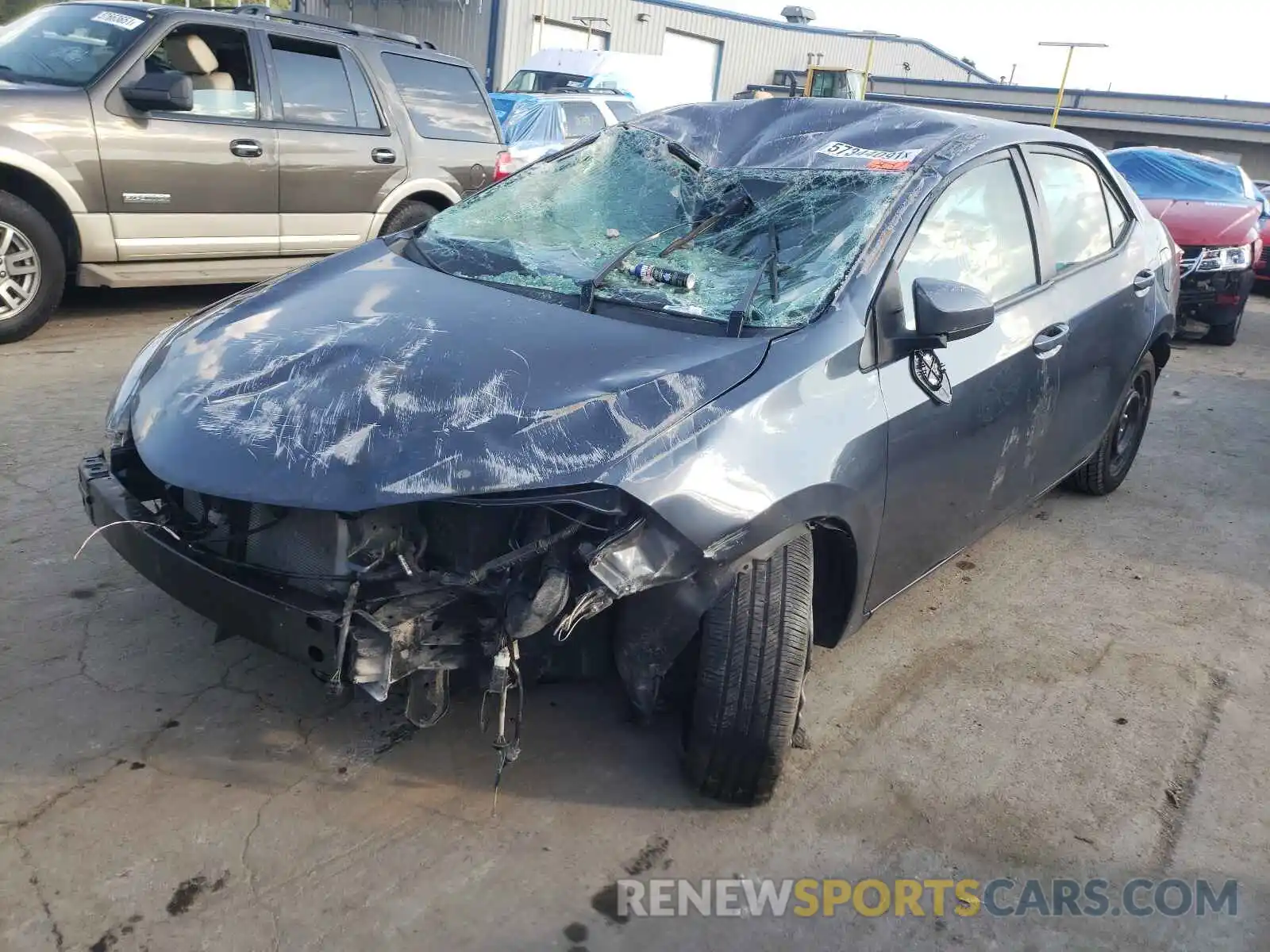 2 Photograph of a damaged car 2T1BURHE2KC212327 TOYOTA COROLLA 2019