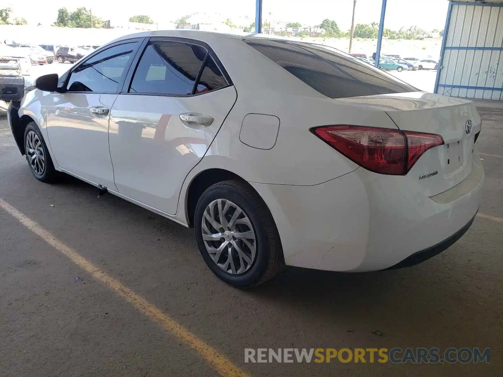 3 Photograph of a damaged car 2T1BURHE2KC214496 TOYOTA COROLLA 2019