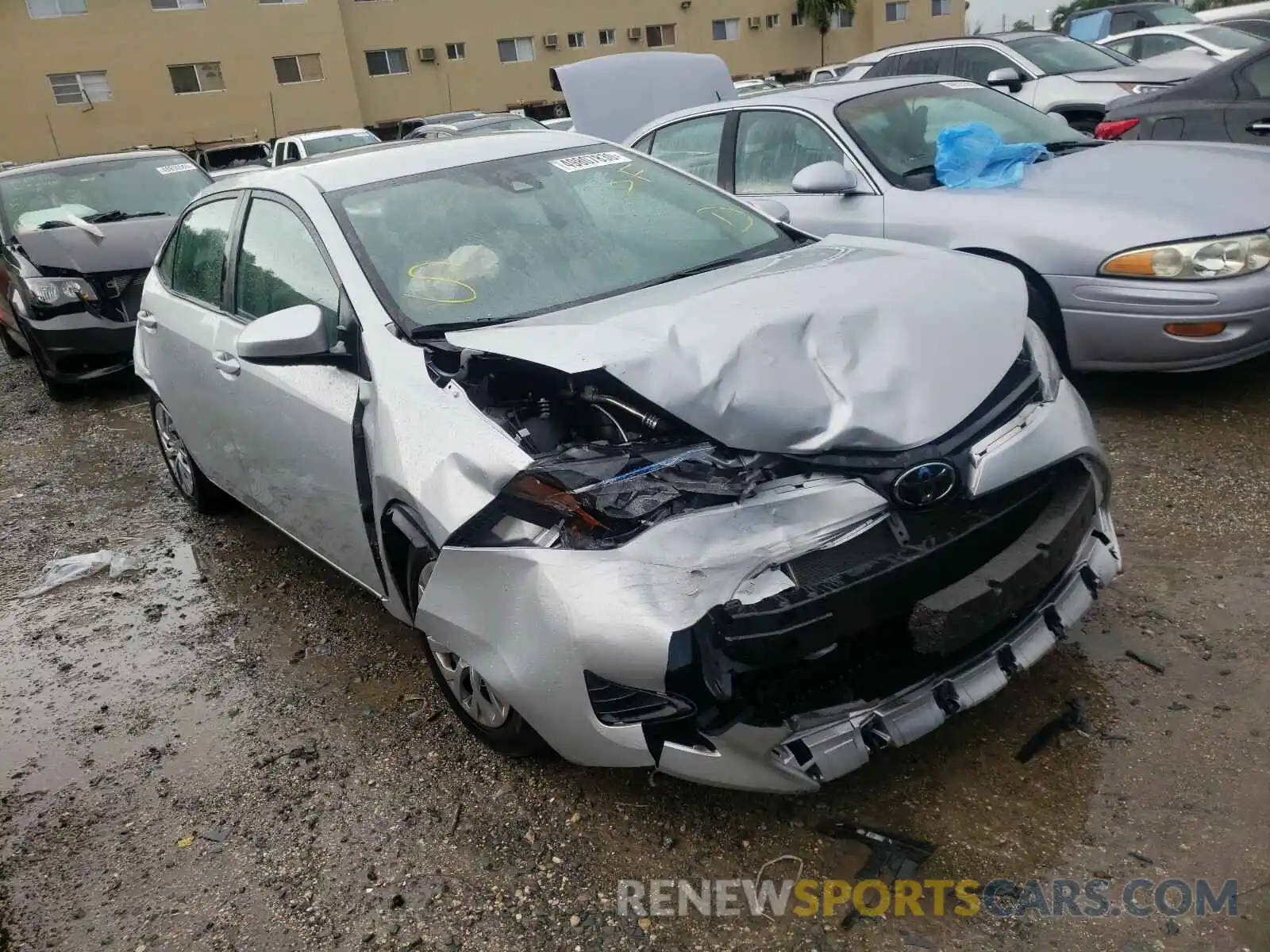 1 Photograph of a damaged car 2T1BURHE2KC215535 TOYOTA COROLLA 2019