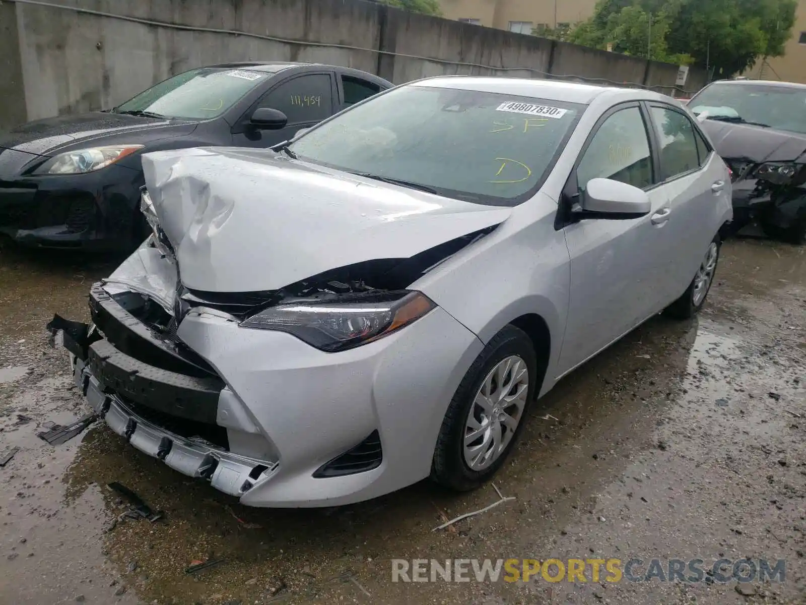 2 Photograph of a damaged car 2T1BURHE2KC215535 TOYOTA COROLLA 2019