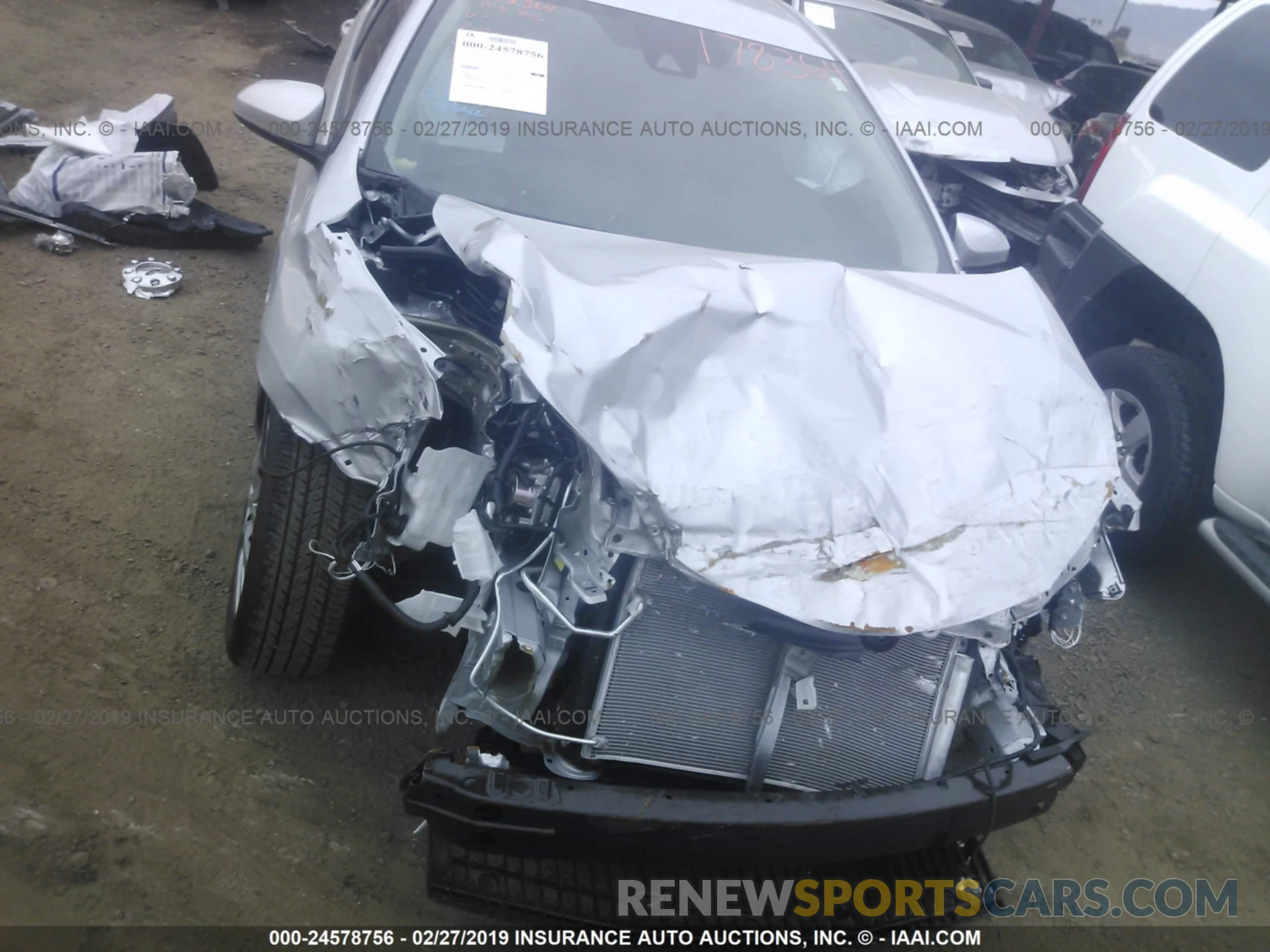 6 Photograph of a damaged car 2T1BURHE2KC215731 TOYOTA COROLLA 2019