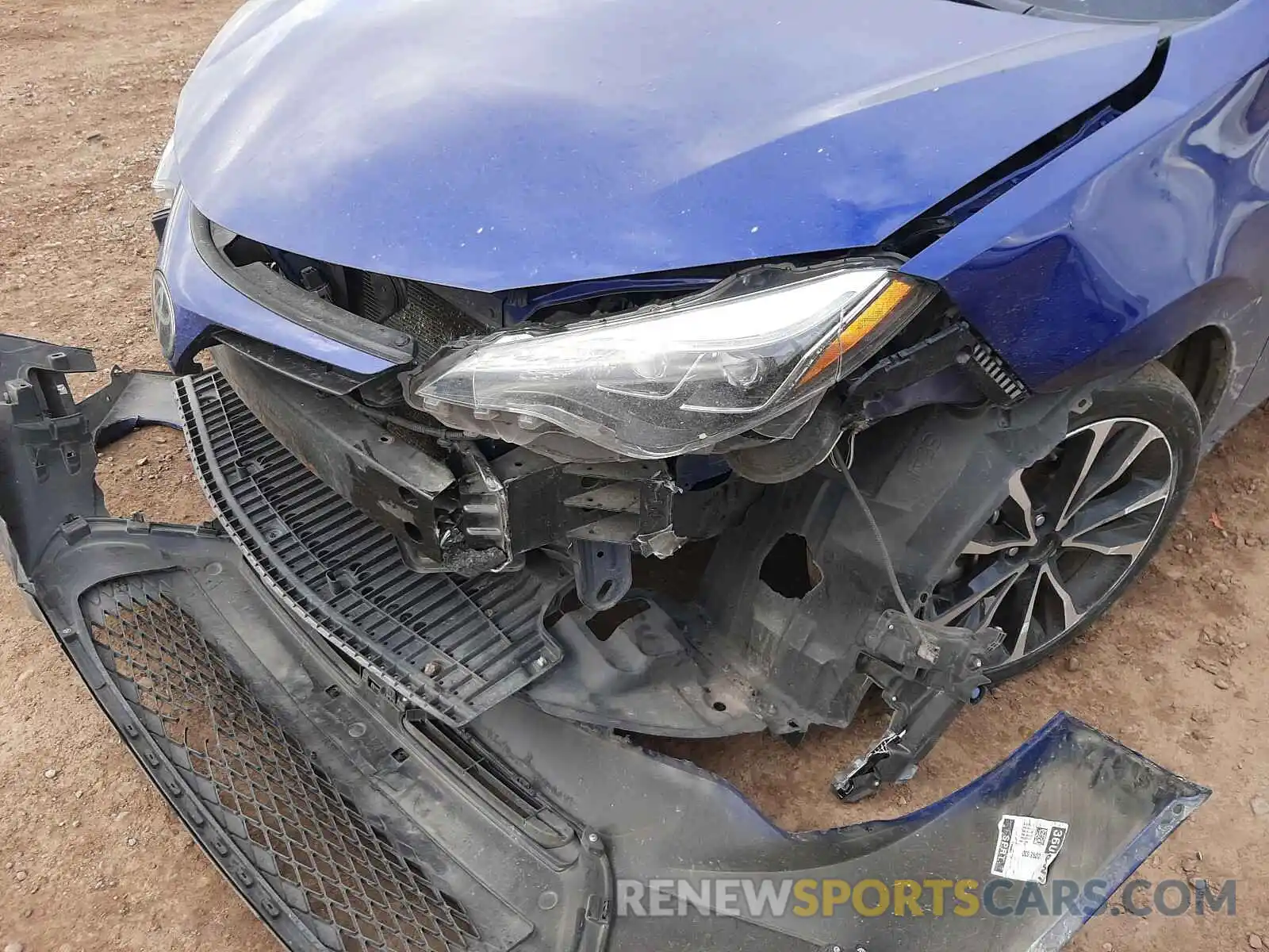 9 Photograph of a damaged car 2T1BURHE2KC215874 TOYOTA COROLLA 2019