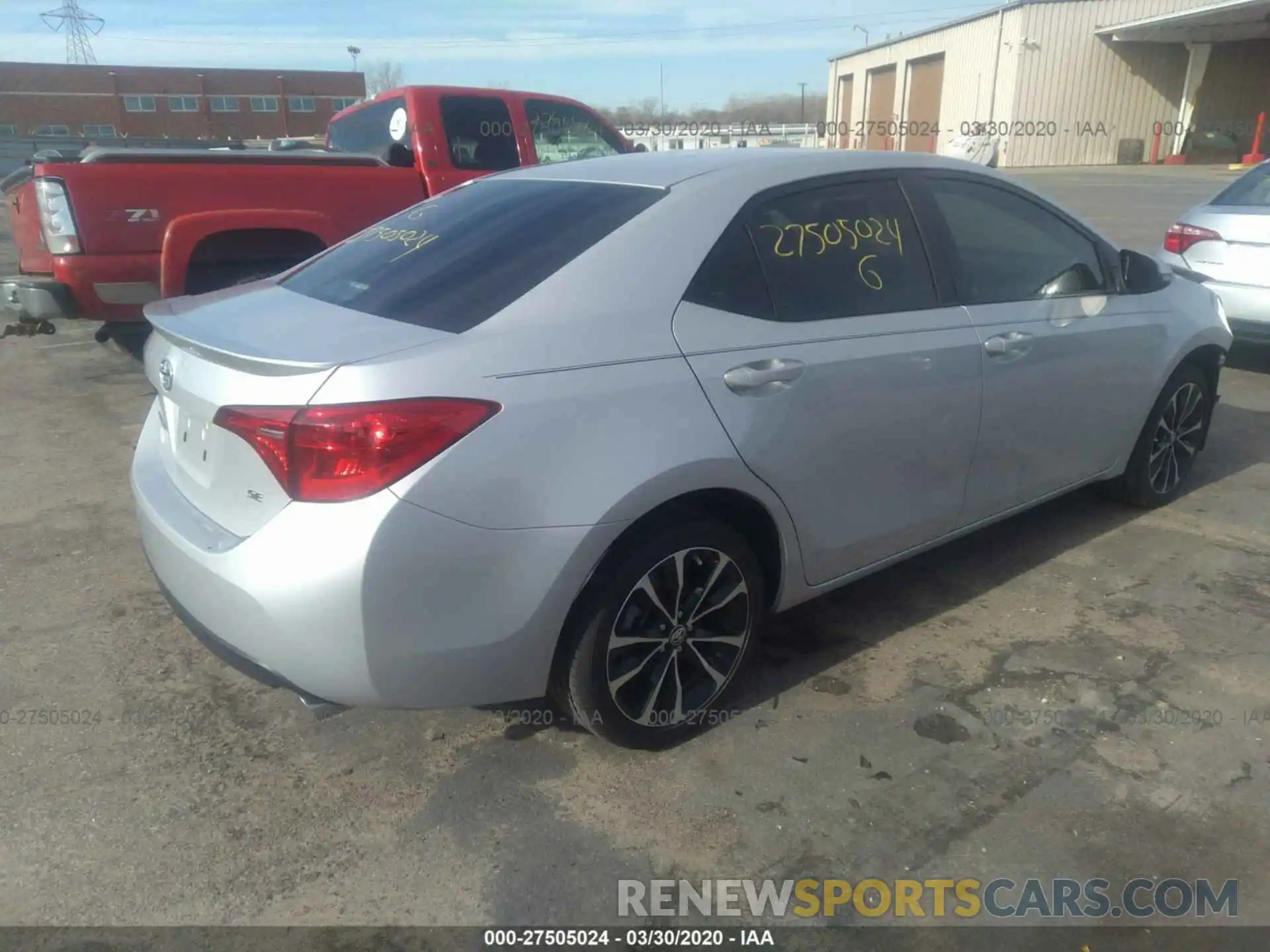 4 Photograph of a damaged car 2T1BURHE2KC216068 TOYOTA COROLLA 2019