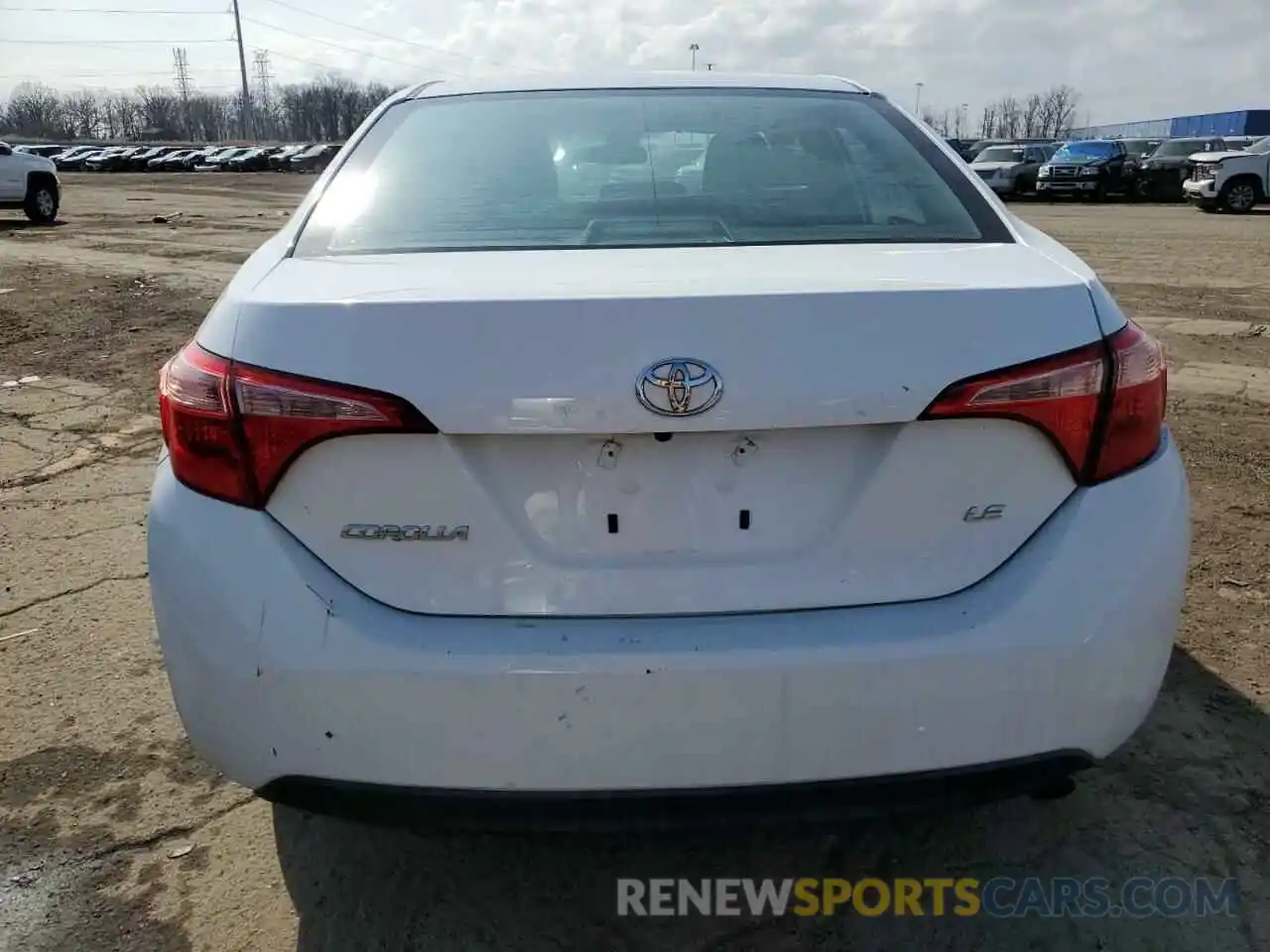 6 Photograph of a damaged car 2T1BURHE2KC216832 TOYOTA COROLLA 2019