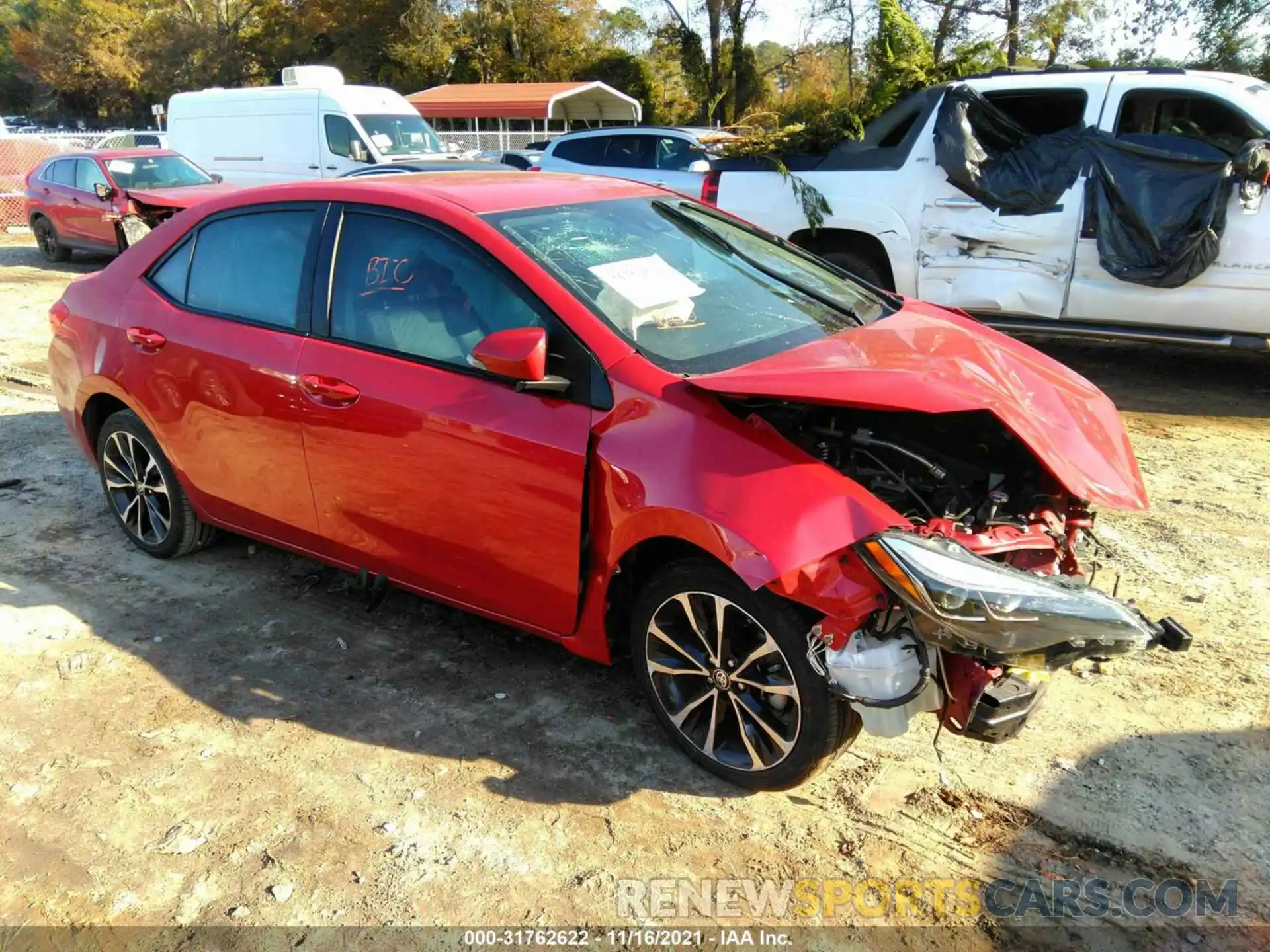 1 Photograph of a damaged car 2T1BURHE2KC216989 TOYOTA COROLLA 2019