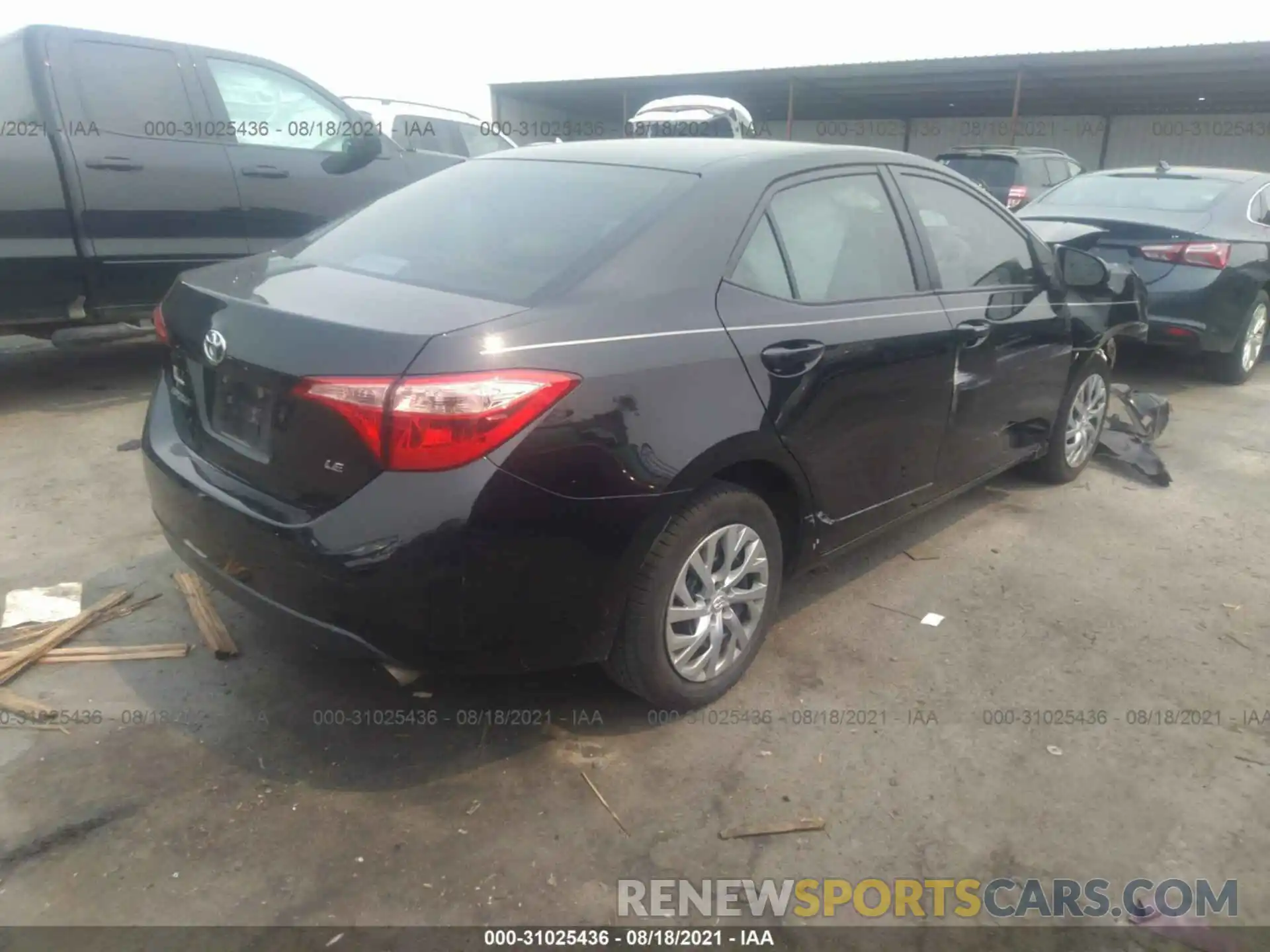 4 Photograph of a damaged car 2T1BURHE2KC217768 TOYOTA COROLLA 2019