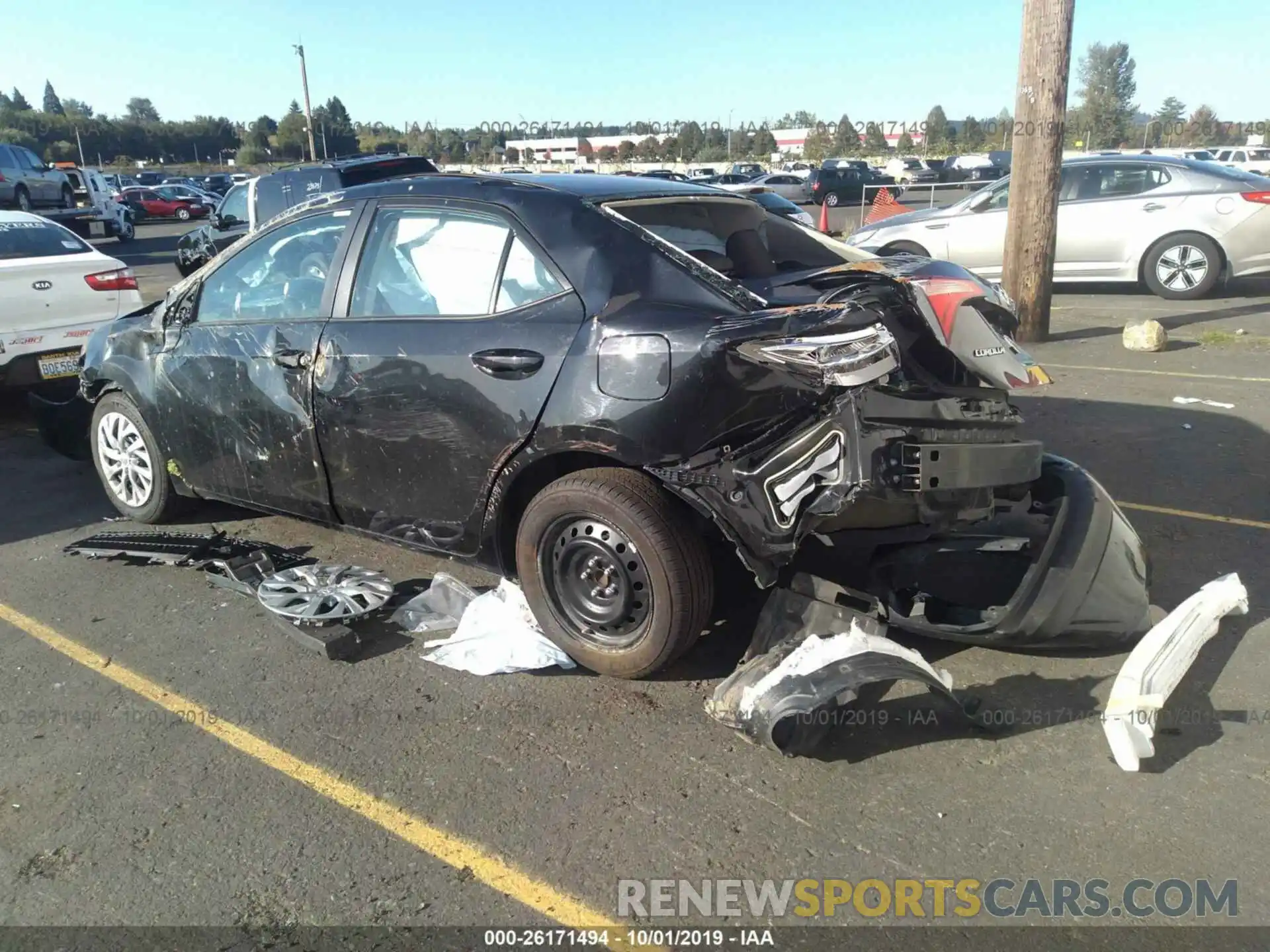 3 Photograph of a damaged car 2T1BURHE2KC218192 TOYOTA COROLLA 2019