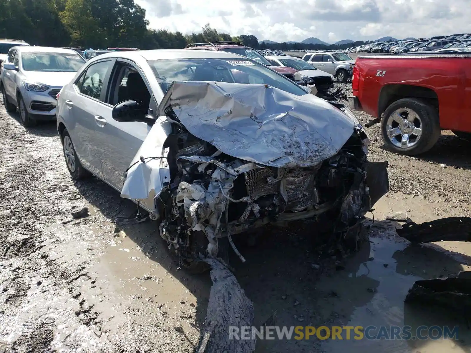 1 Photograph of a damaged car 2T1BURHE2KC218922 TOYOTA COROLLA 2019