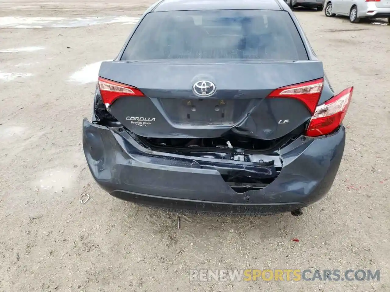 9 Photograph of a damaged car 2T1BURHE2KC219097 TOYOTA COROLLA 2019