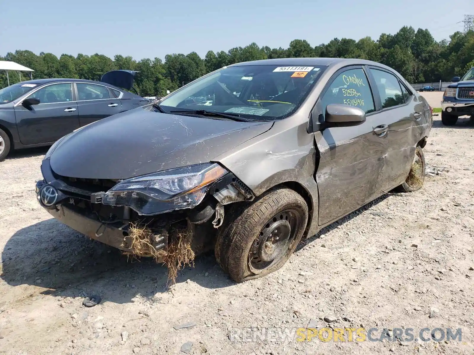 2 Photograph of a damaged car 2T1BURHE2KC219133 TOYOTA COROLLA 2019