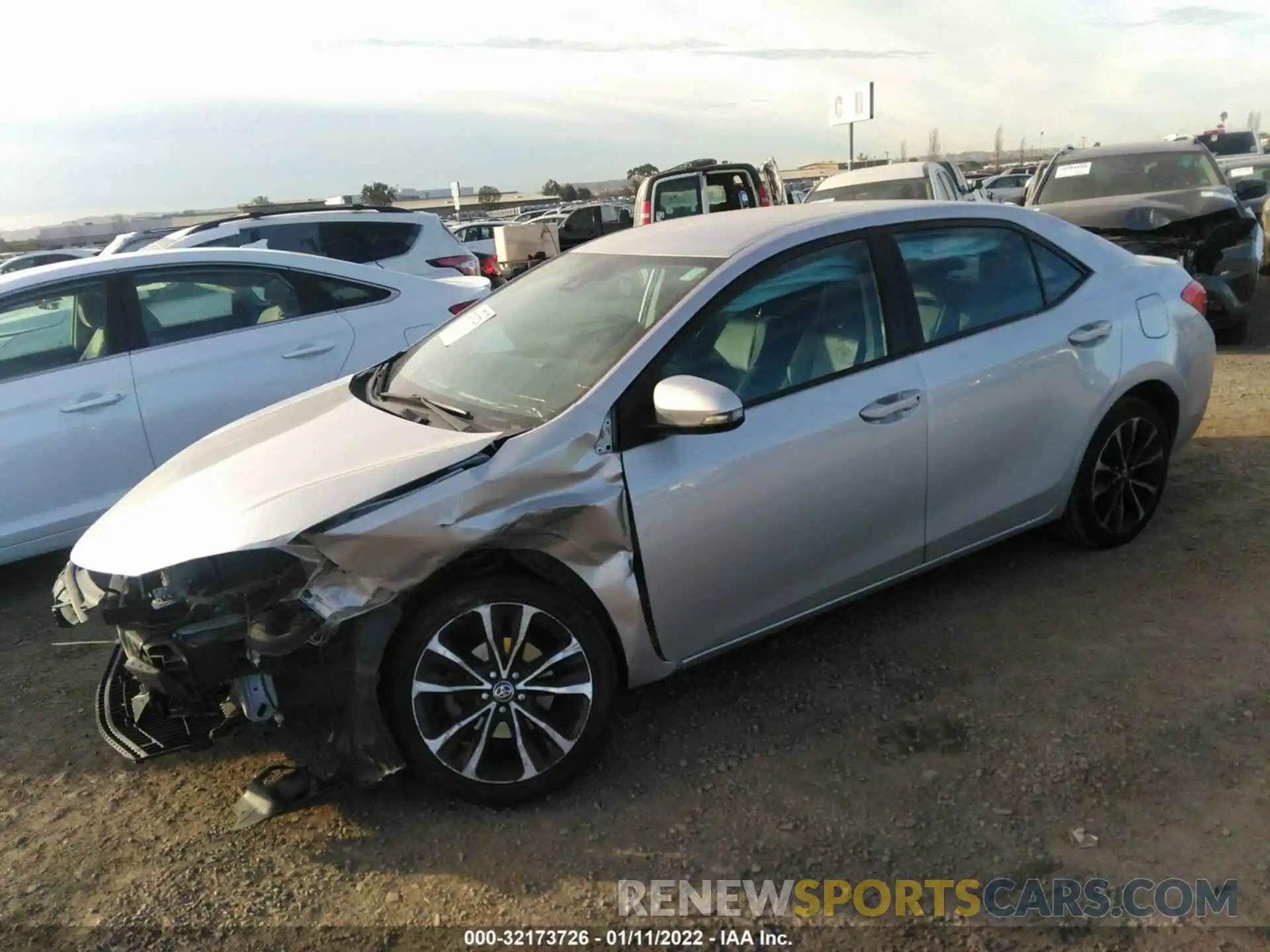 2 Photograph of a damaged car 2T1BURHE2KC219388 TOYOTA COROLLA 2019