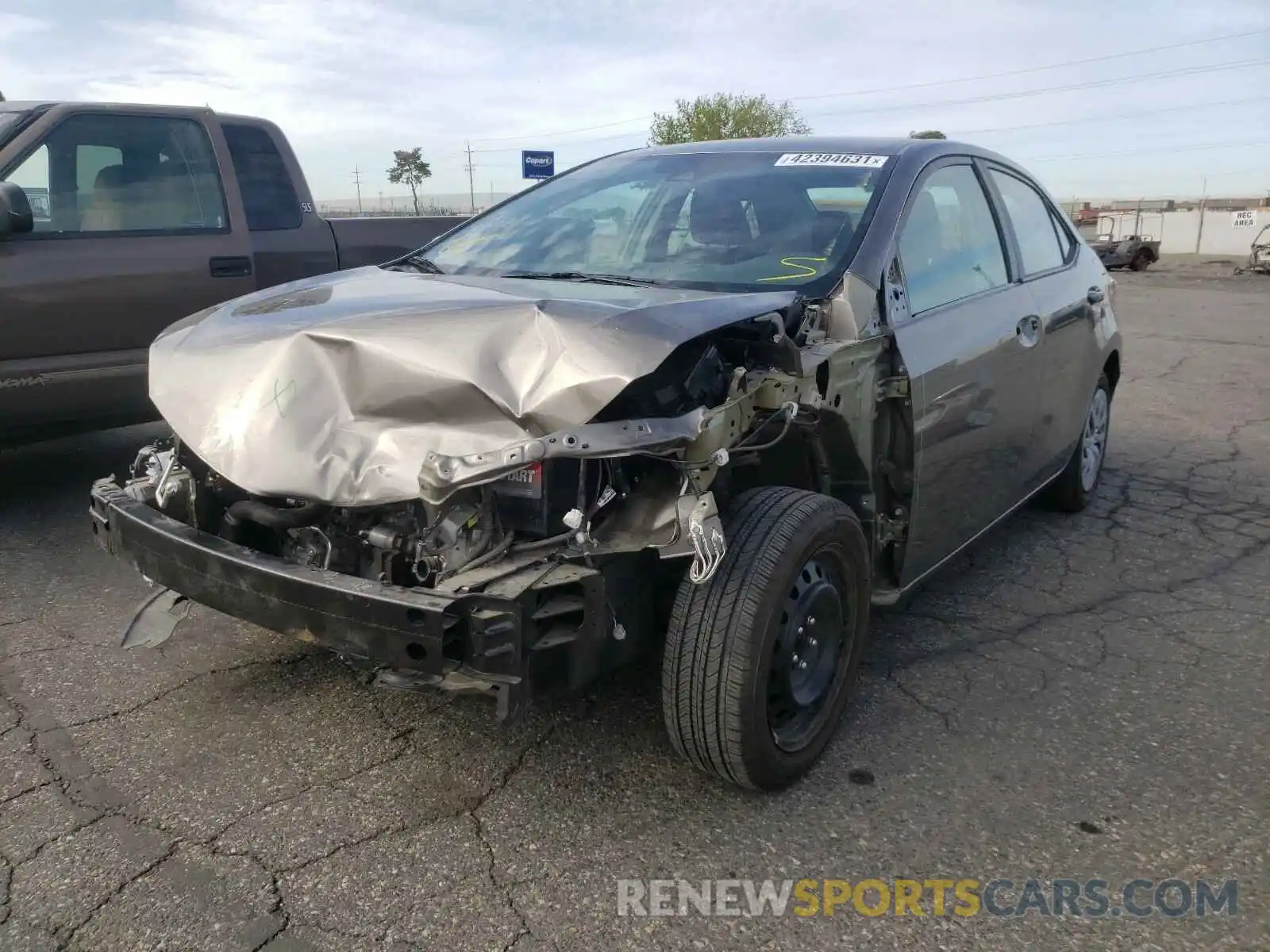 2 Photograph of a damaged car 2T1BURHE2KC219956 TOYOTA COROLLA 2019