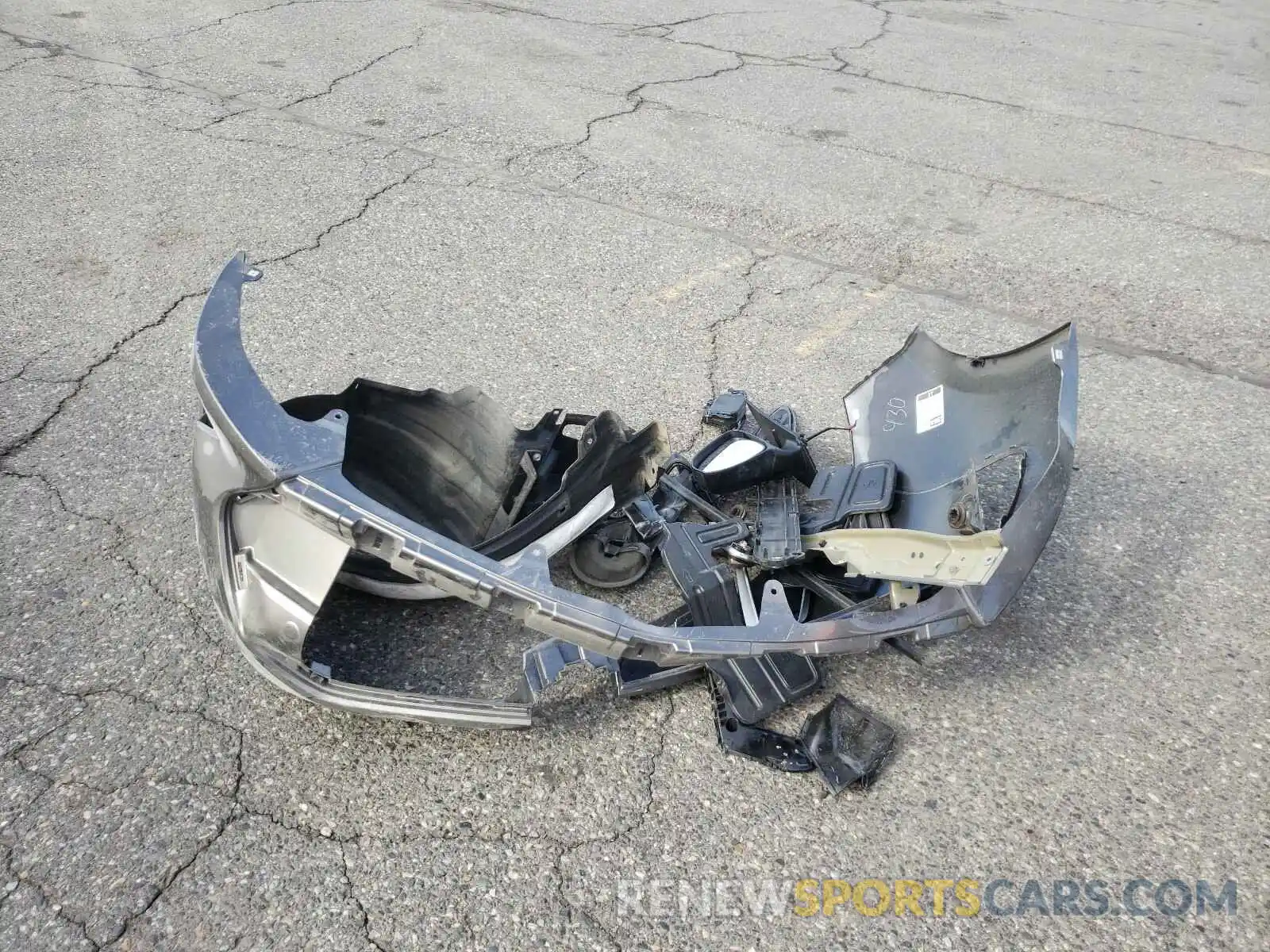 9 Photograph of a damaged car 2T1BURHE2KC219956 TOYOTA COROLLA 2019