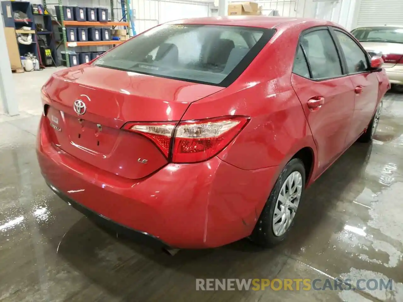 4 Photograph of a damaged car 2T1BURHE2KC220086 TOYOTA COROLLA 2019