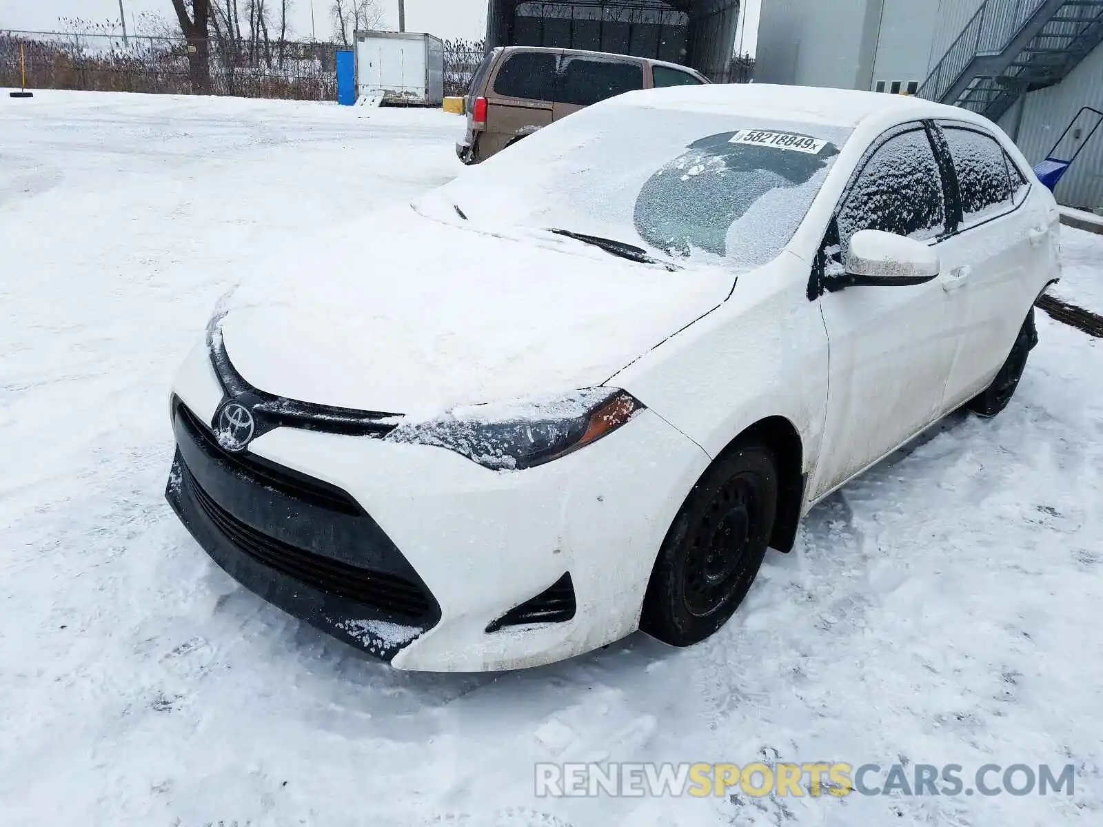 2 Photograph of a damaged car 2T1BURHE2KC220394 TOYOTA COROLLA 2019