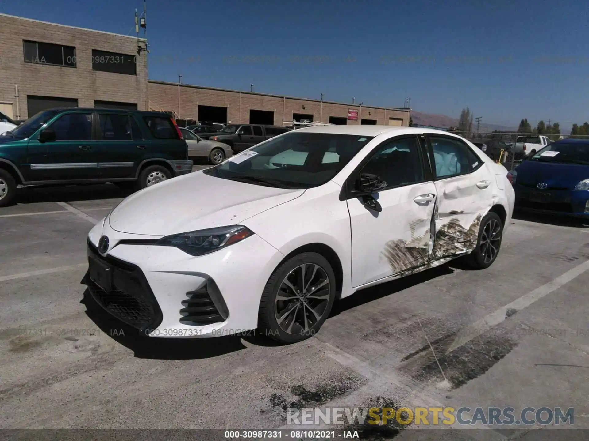 2 Photograph of a damaged car 2T1BURHE2KC221688 TOYOTA COROLLA 2019