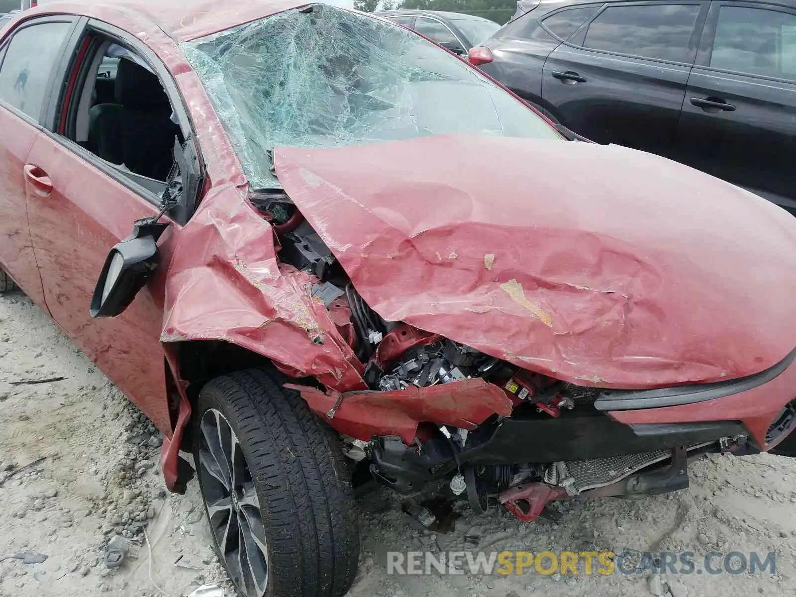 9 Photograph of a damaged car 2T1BURHE2KC222114 TOYOTA COROLLA 2019