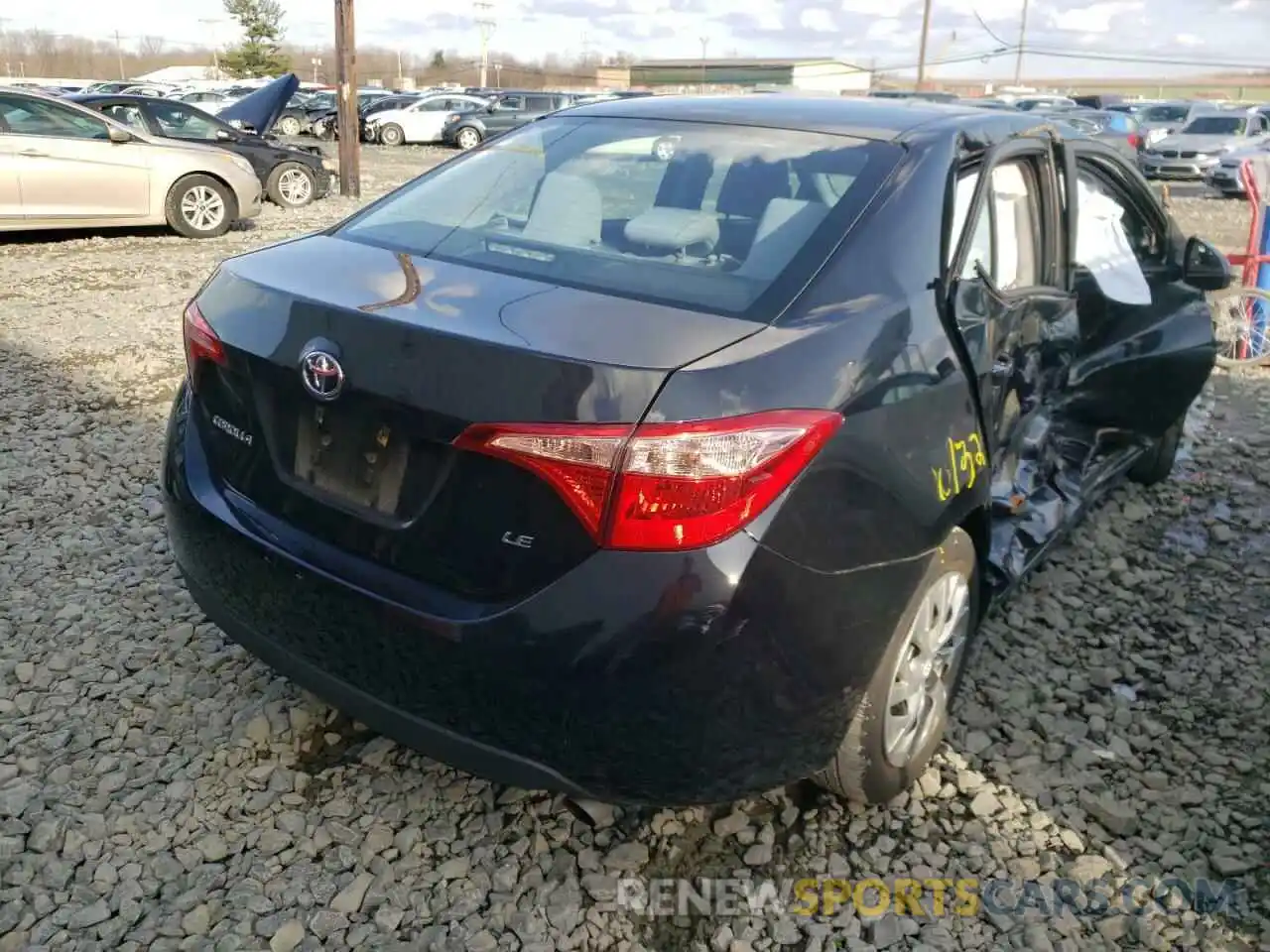 4 Photograph of a damaged car 2T1BURHE2KC222730 TOYOTA COROLLA 2019