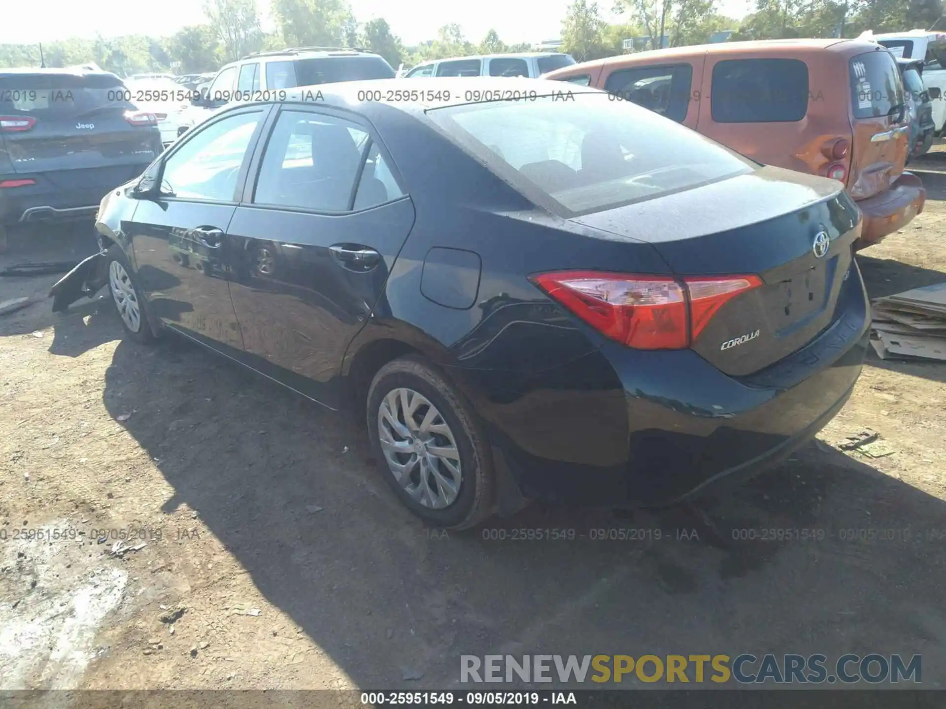 3 Photograph of a damaged car 2T1BURHE2KC223148 TOYOTA COROLLA 2019