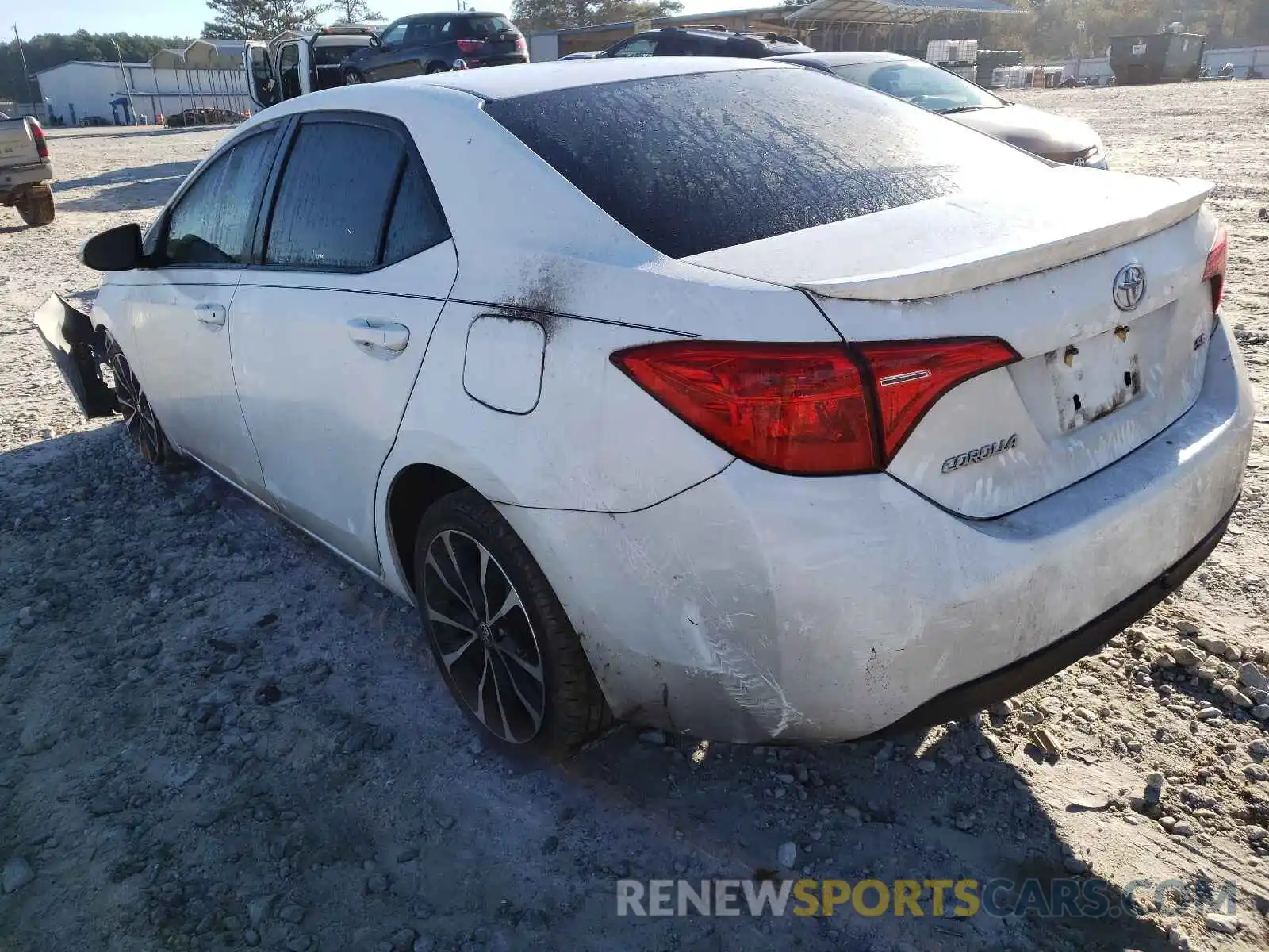 3 Photograph of a damaged car 2T1BURHE2KC223151 TOYOTA COROLLA 2019