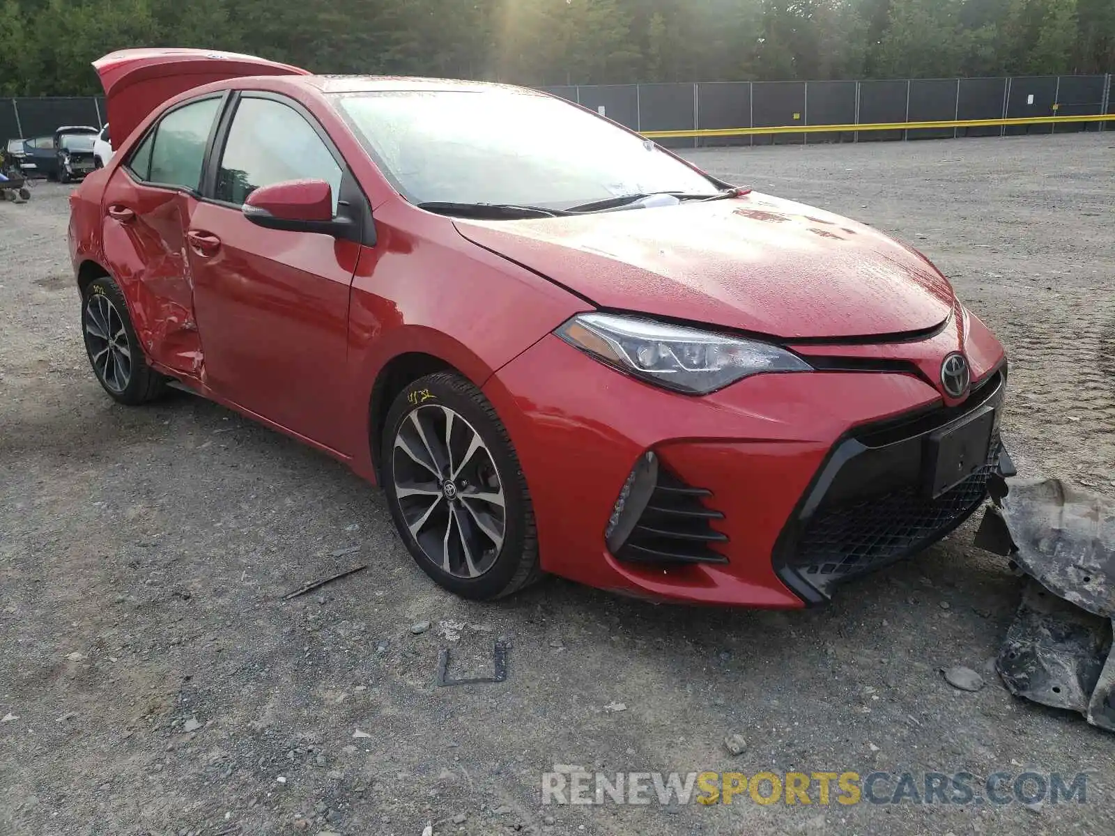 1 Photograph of a damaged car 2T1BURHE2KC223702 TOYOTA COROLLA 2019