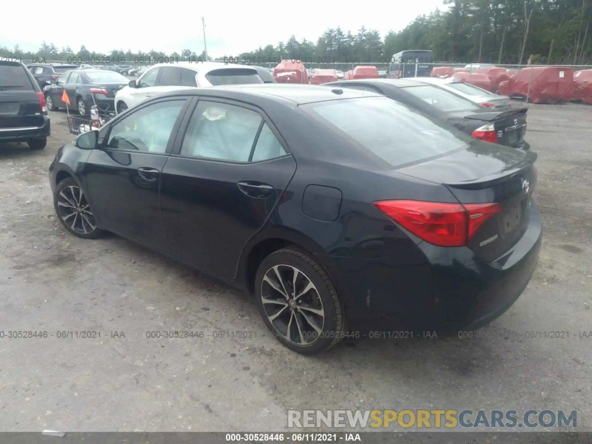 3 Photograph of a damaged car 2T1BURHE2KC225062 TOYOTA COROLLA 2019