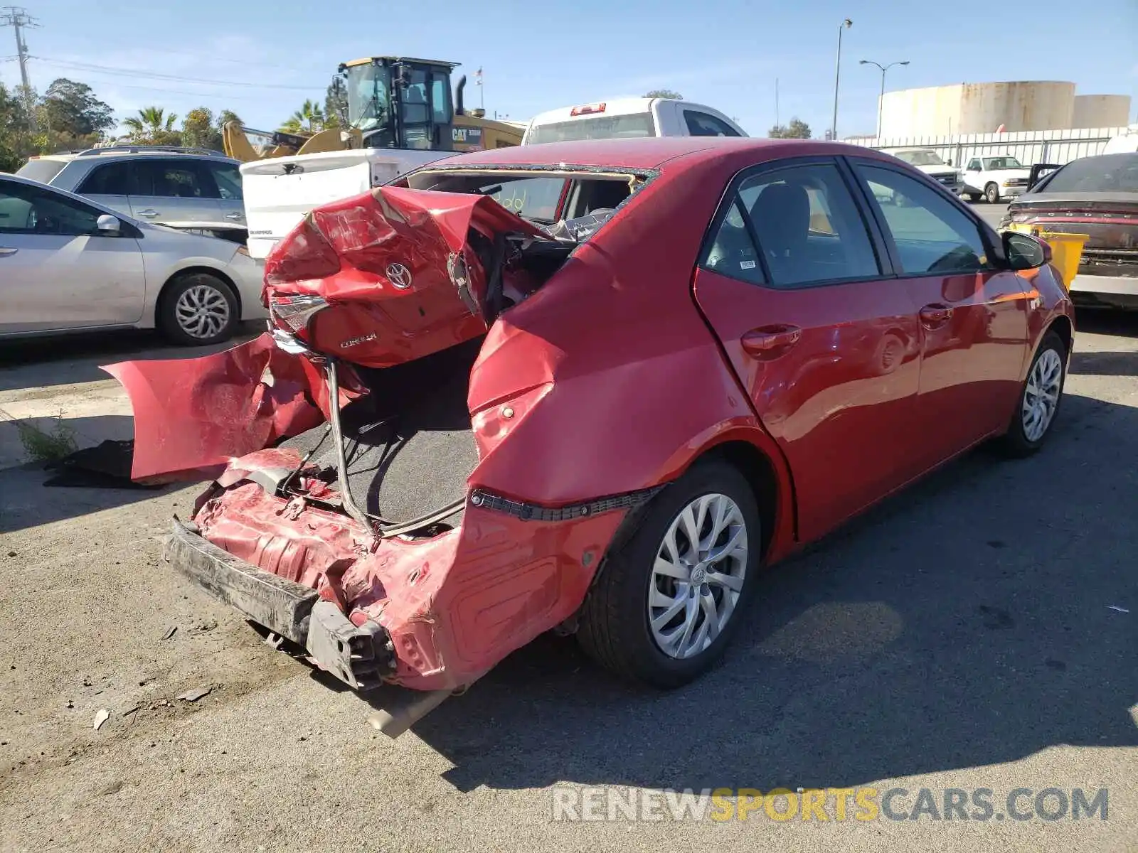 4 Photograph of a damaged car 2T1BURHE2KC225255 TOYOTA COROLLA 2019