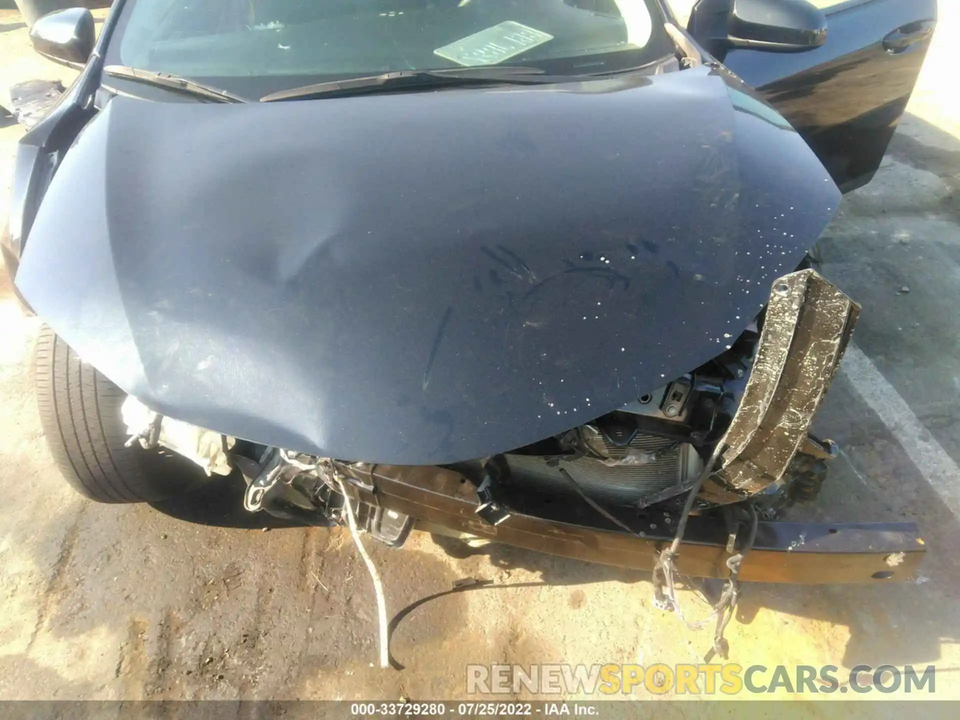 10 Photograph of a damaged car 2T1BURHE2KC225305 TOYOTA COROLLA 2019