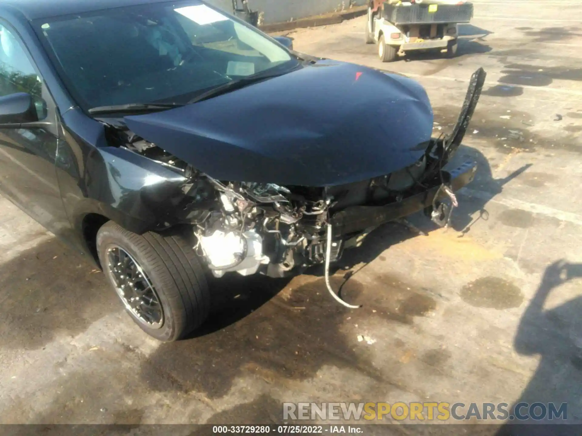 6 Photograph of a damaged car 2T1BURHE2KC225305 TOYOTA COROLLA 2019