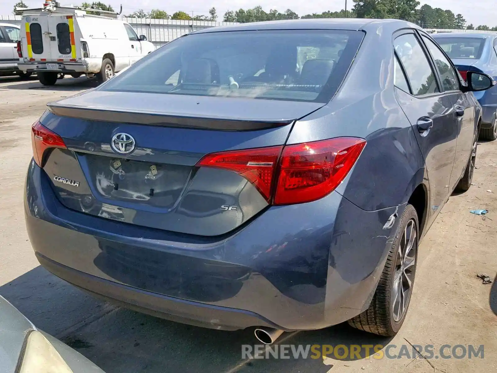 4 Photograph of a damaged car 2T1BURHE2KC225787 TOYOTA COROLLA 2019