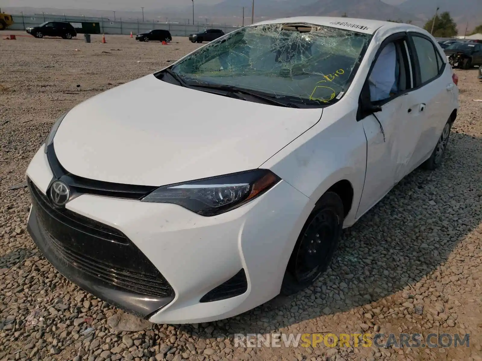 2 Photograph of a damaged car 2T1BURHE2KC226776 TOYOTA COROLLA 2019