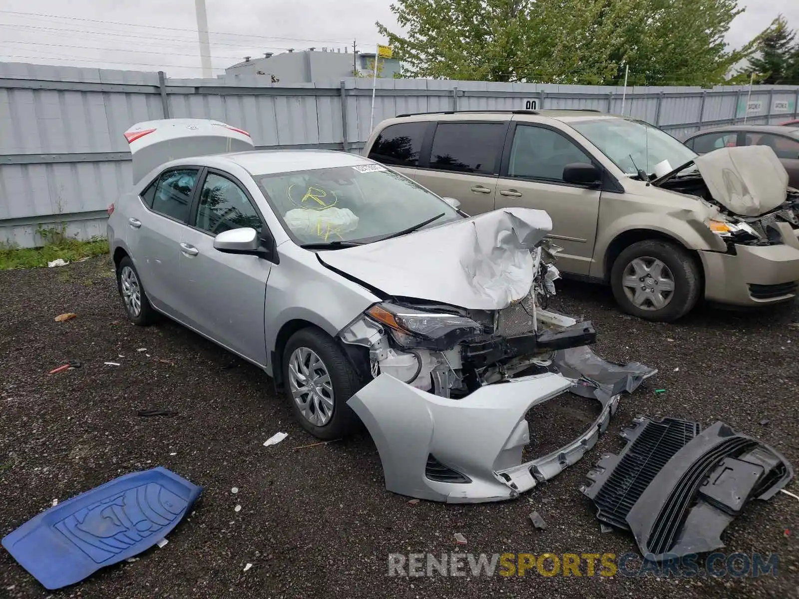 1 Photograph of a damaged car 2T1BURHE2KC229550 TOYOTA COROLLA 2019