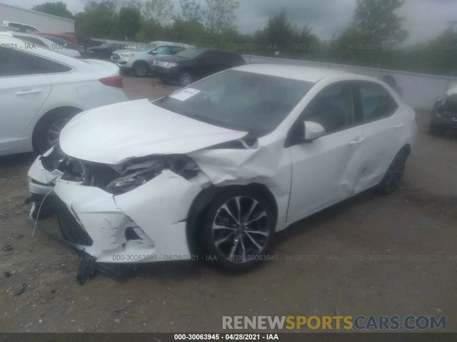 2 Photograph of a damaged car 2T1BURHE2KC229564 TOYOTA COROLLA 2019