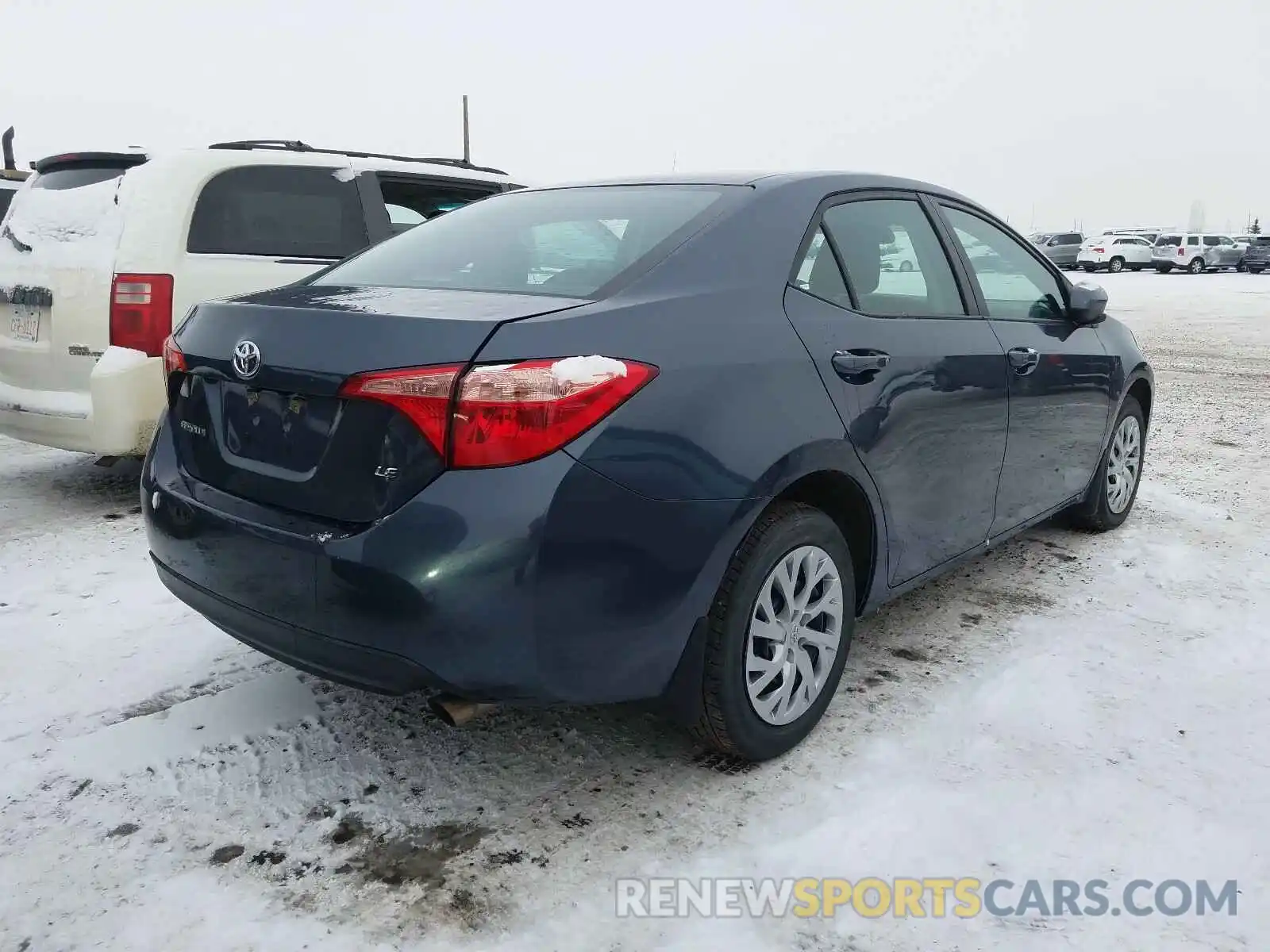 4 Photograph of a damaged car 2T1BURHE2KC230200 TOYOTA COROLLA 2019