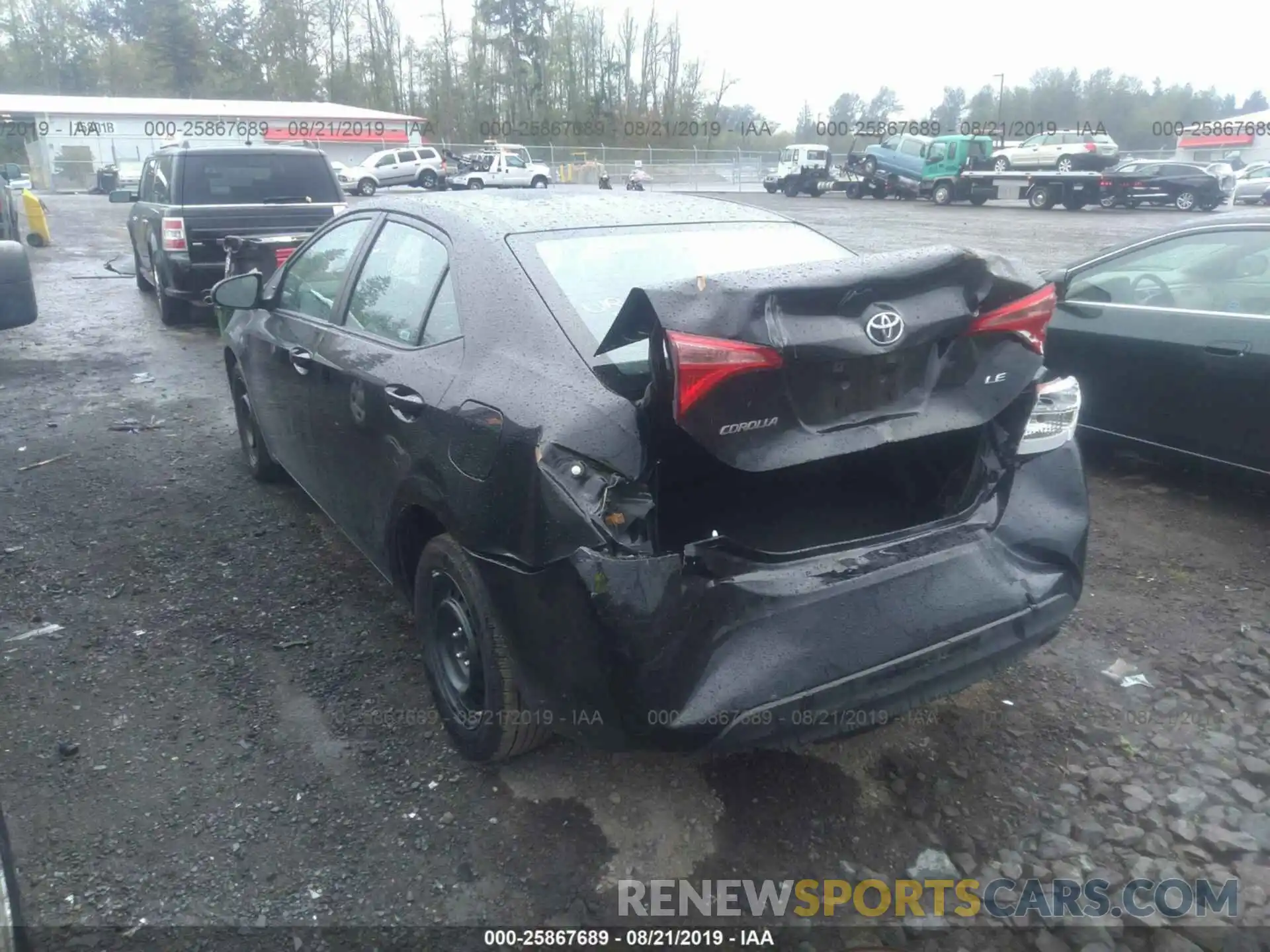 3 Photograph of a damaged car 2T1BURHE2KC231234 TOYOTA COROLLA 2019