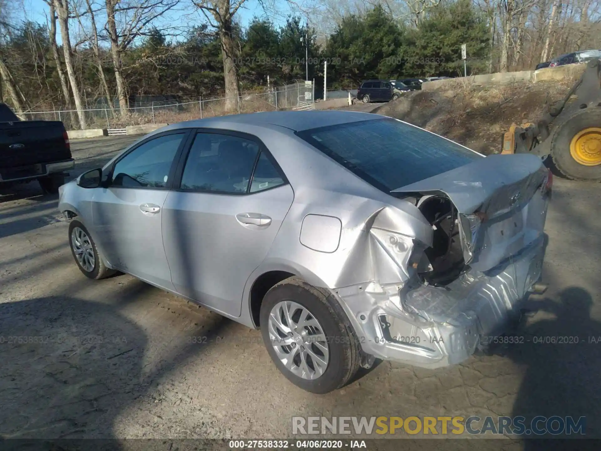 3 Photograph of a damaged car 2T1BURHE2KC232108 TOYOTA COROLLA 2019