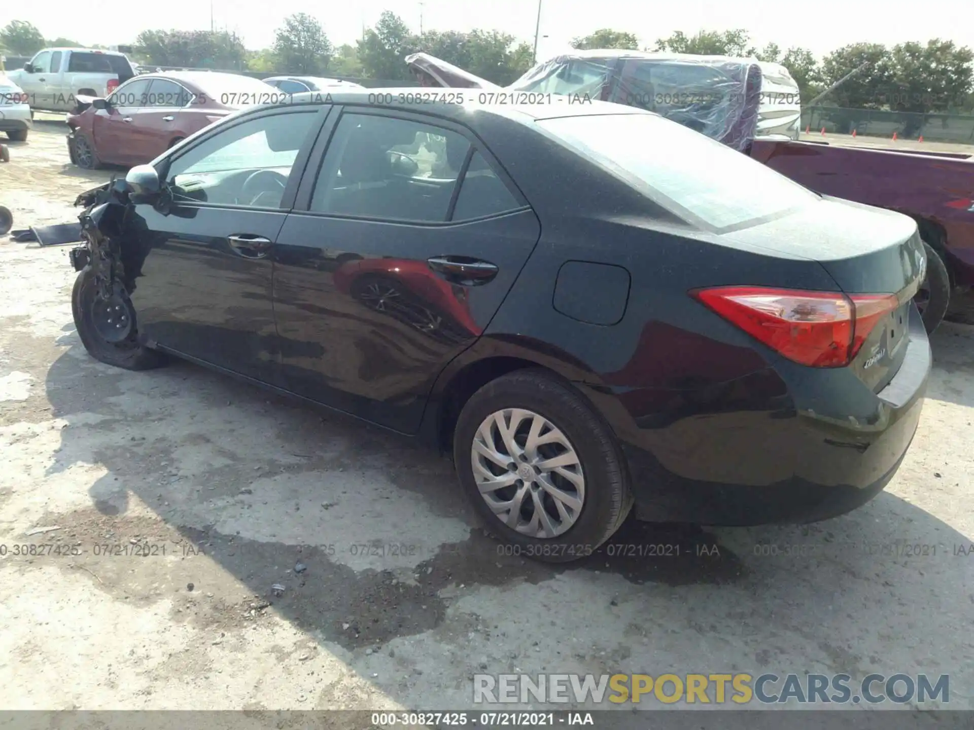 3 Photograph of a damaged car 2T1BURHE2KC232609 TOYOTA COROLLA 2019