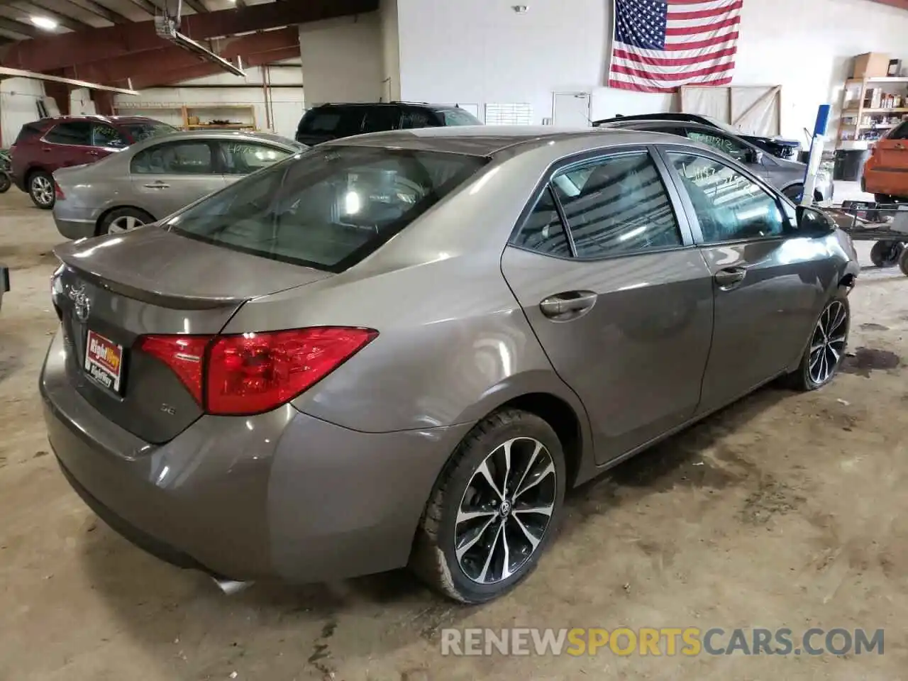 4 Photograph of a damaged car 2T1BURHE2KC232612 TOYOTA COROLLA 2019