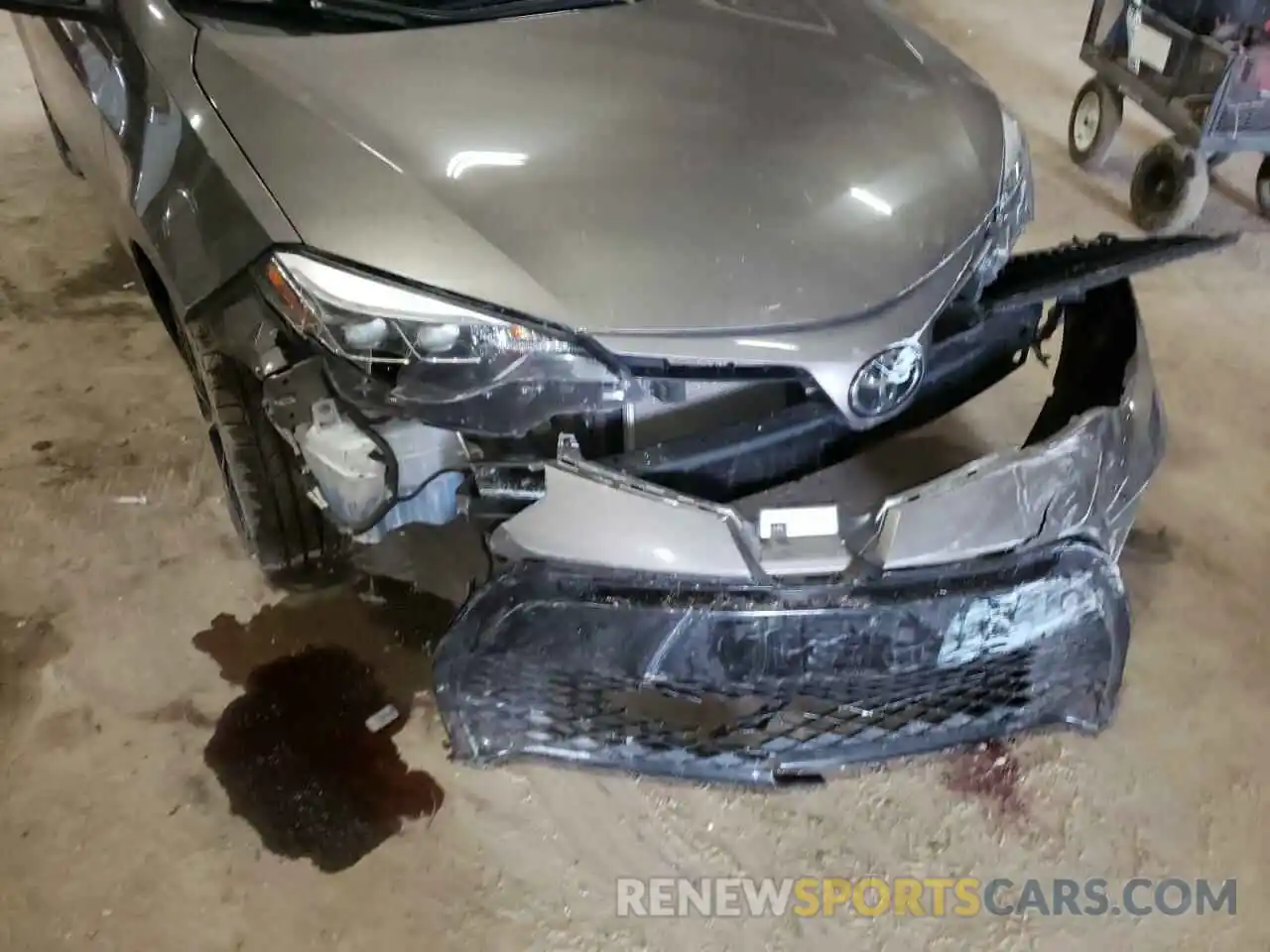 9 Photograph of a damaged car 2T1BURHE2KC232612 TOYOTA COROLLA 2019