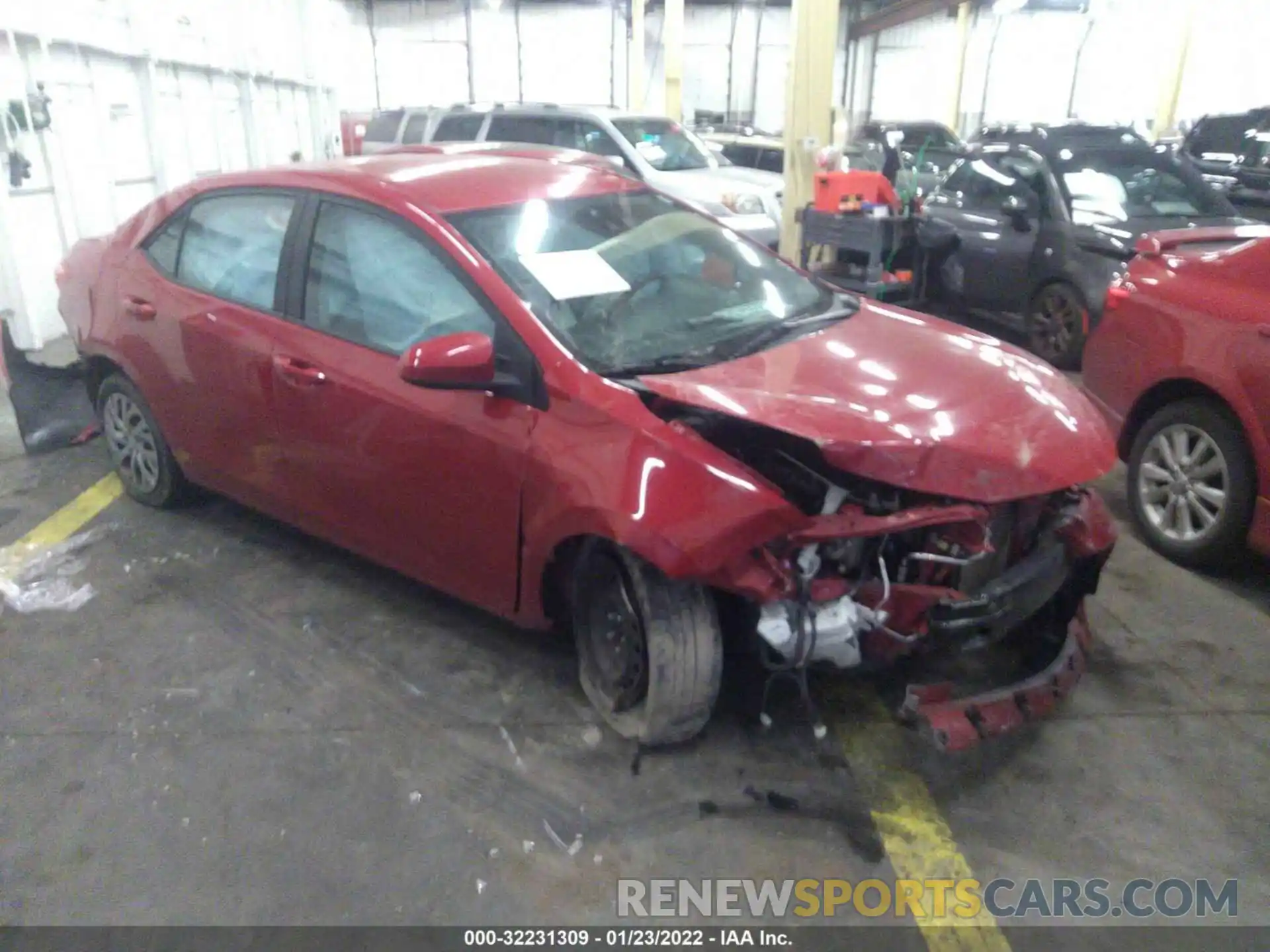 1 Photograph of a damaged car 2T1BURHE2KC233274 TOYOTA COROLLA 2019