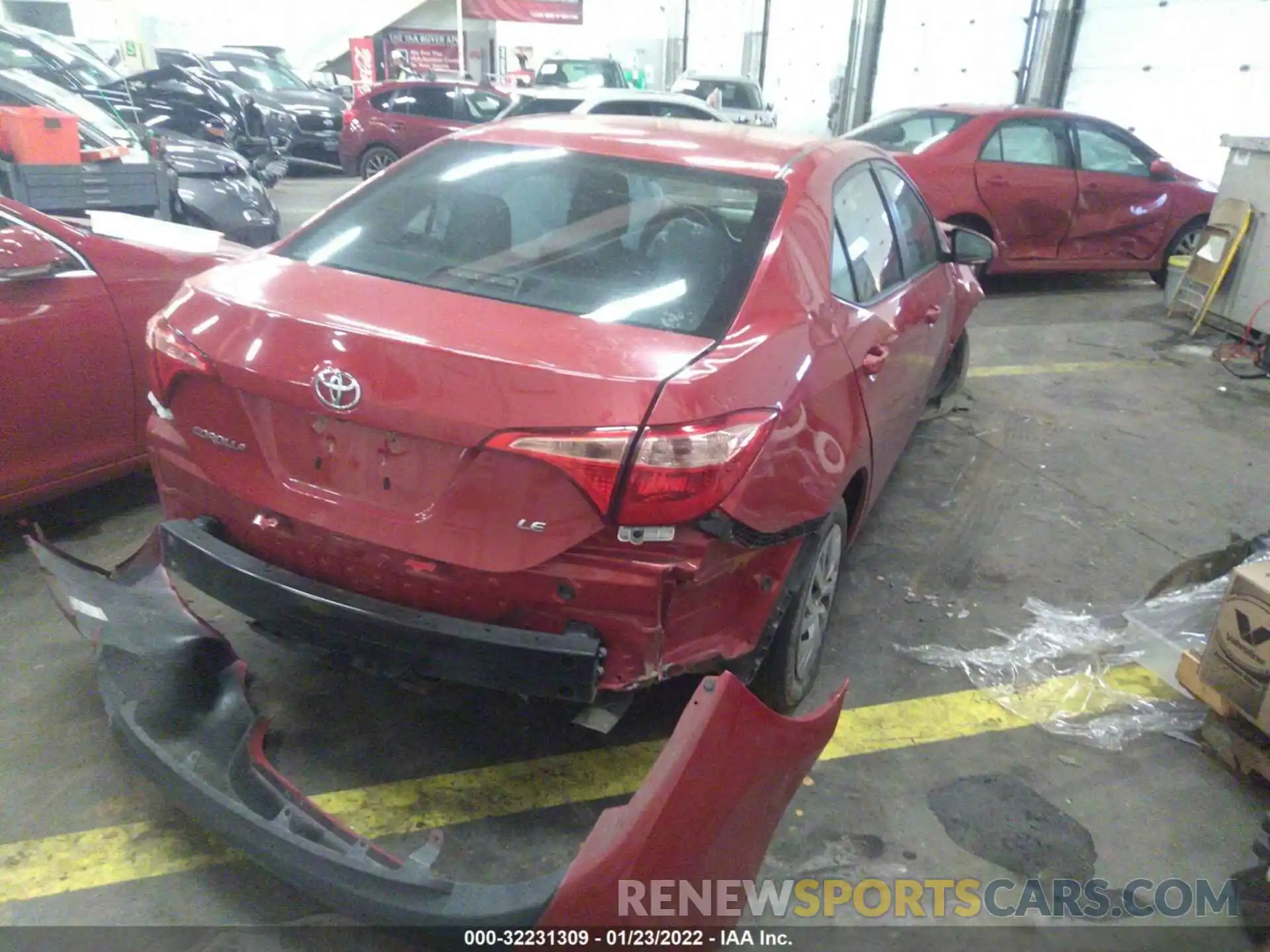 4 Photograph of a damaged car 2T1BURHE2KC233274 TOYOTA COROLLA 2019