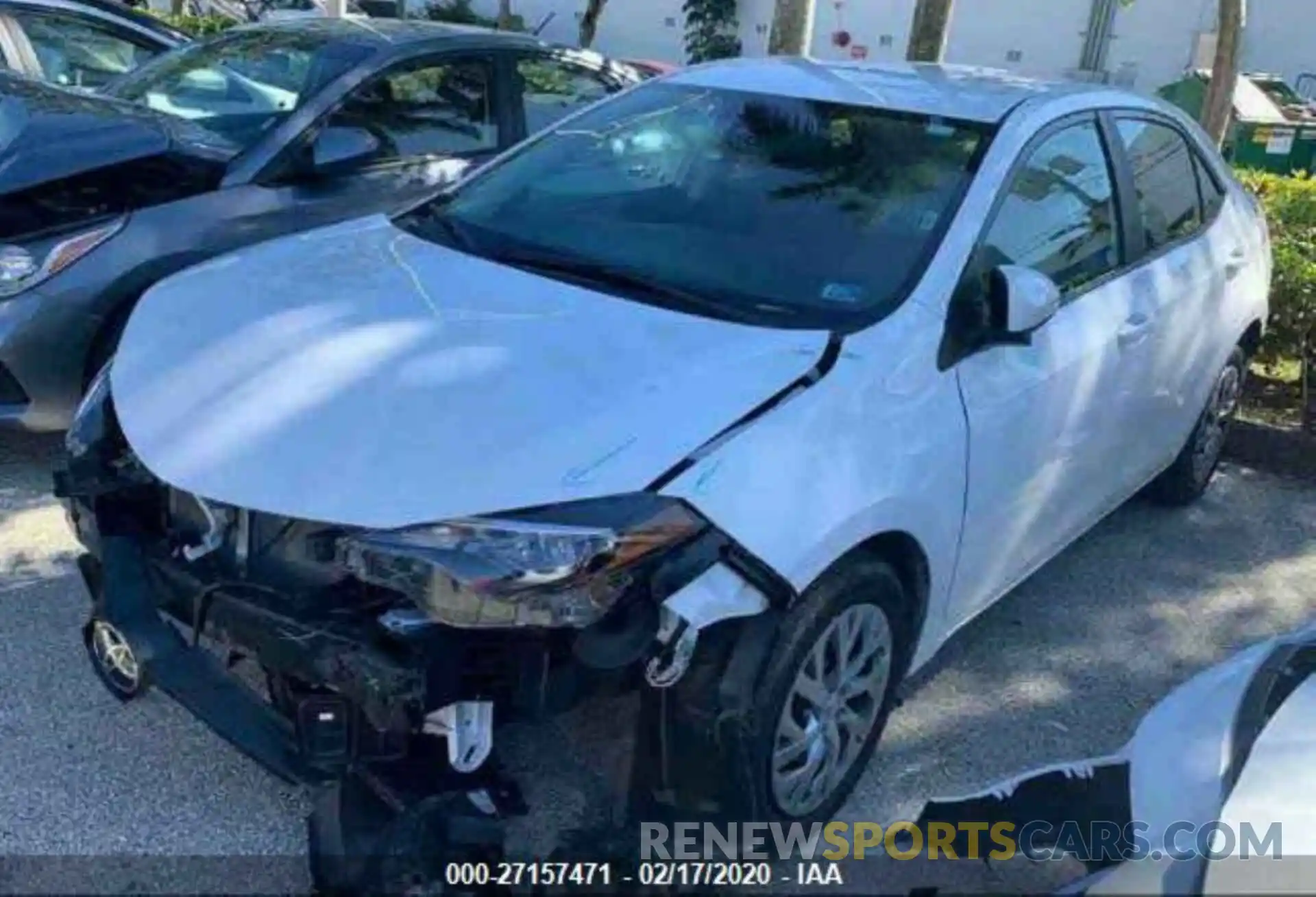 2 Photograph of a damaged car 2T1BURHE2KC233730 TOYOTA COROLLA 2019