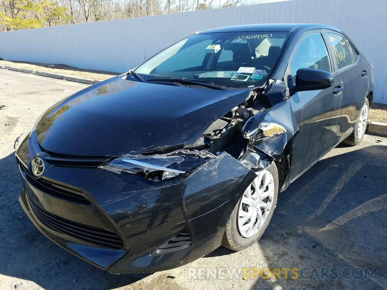 2 Photograph of a damaged car 2T1BURHE2KC234277 TOYOTA COROLLA 2019