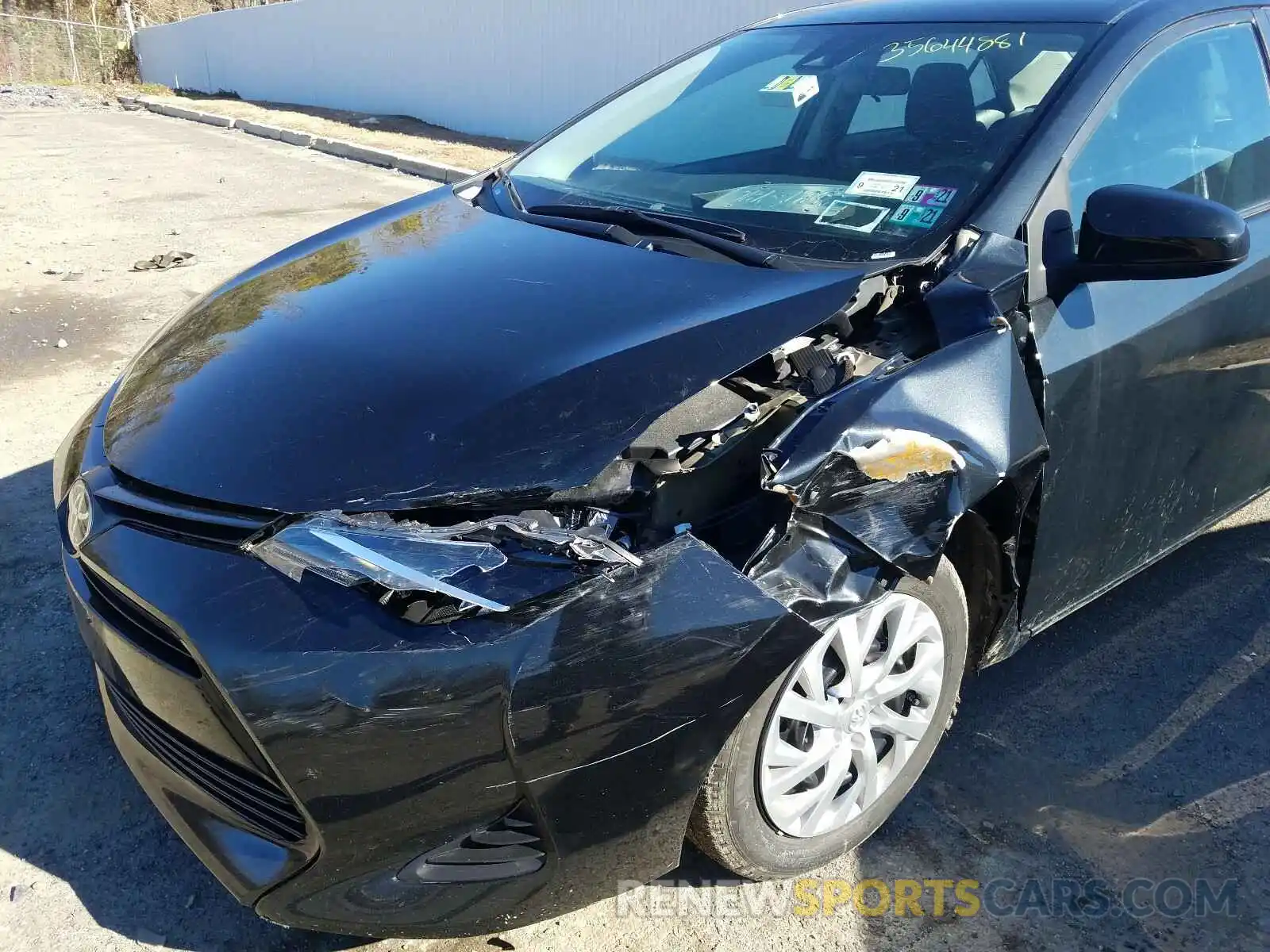 9 Photograph of a damaged car 2T1BURHE2KC234277 TOYOTA COROLLA 2019