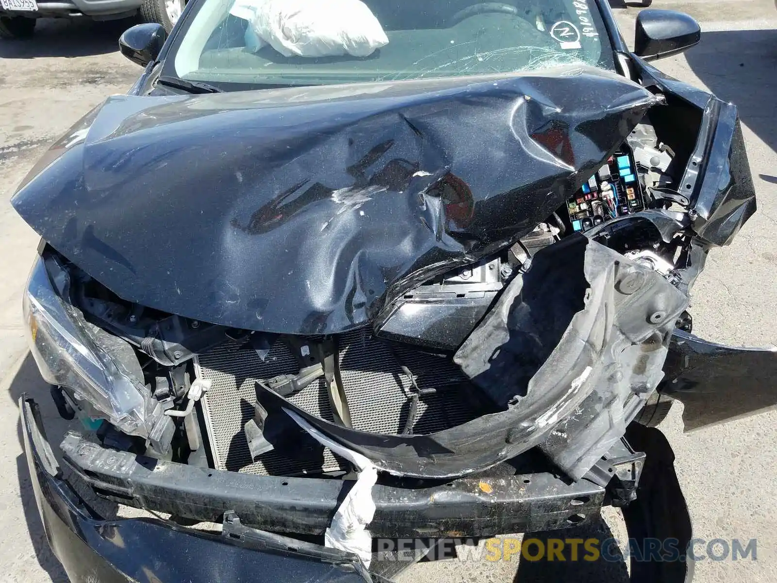 7 Photograph of a damaged car 2T1BURHE2KC234859 TOYOTA COROLLA 2019