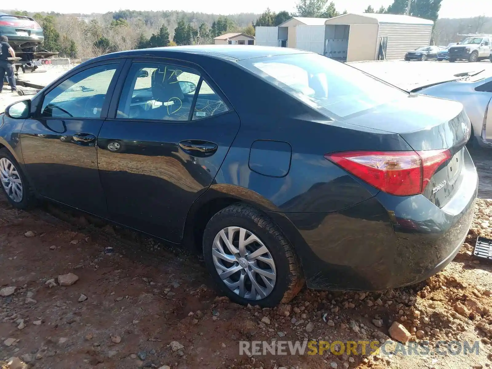 3 Photograph of a damaged car 2T1BURHE2KC235199 TOYOTA COROLLA 2019