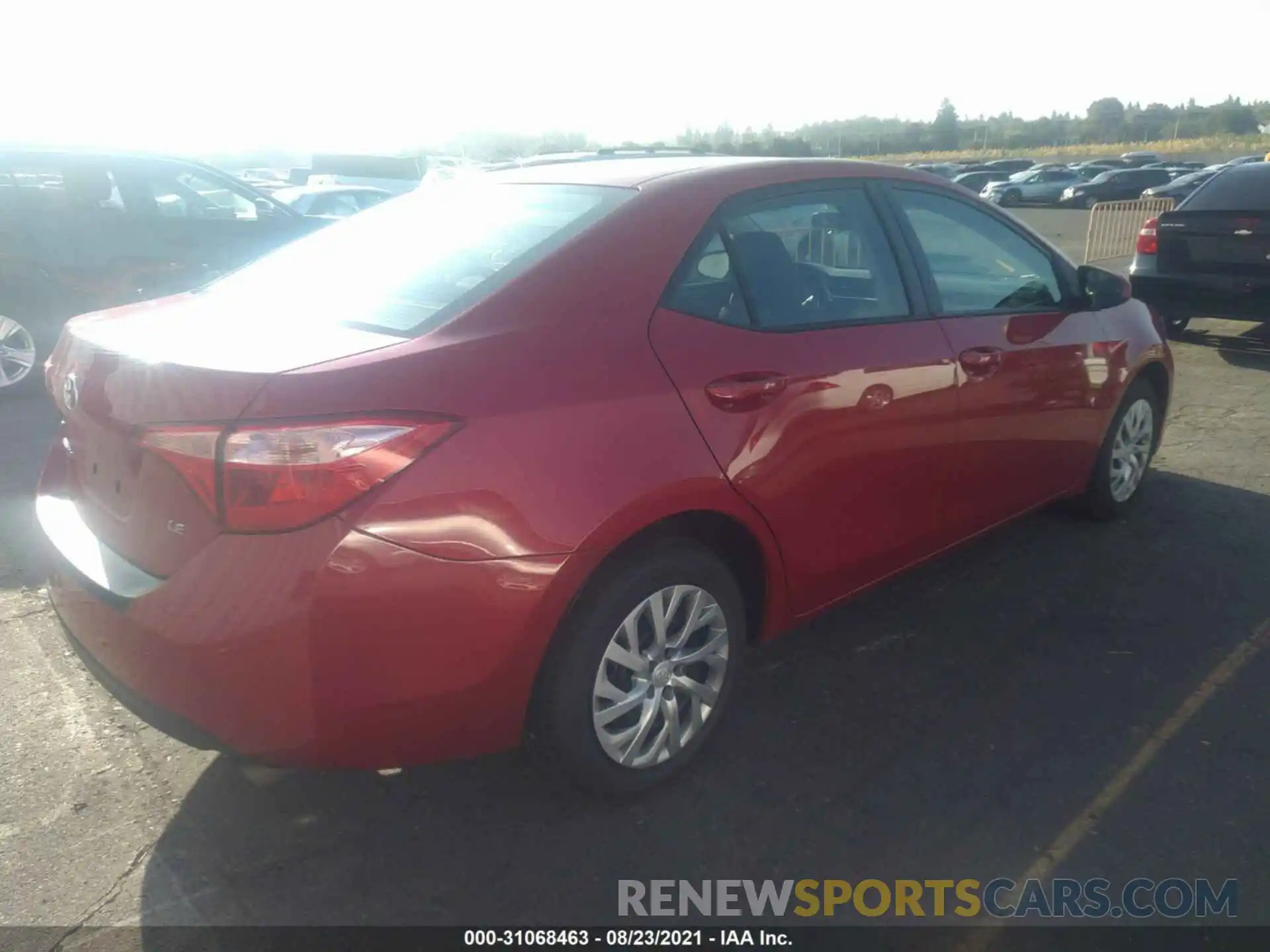 4 Photograph of a damaged car 2T1BURHE2KC236367 TOYOTA COROLLA 2019