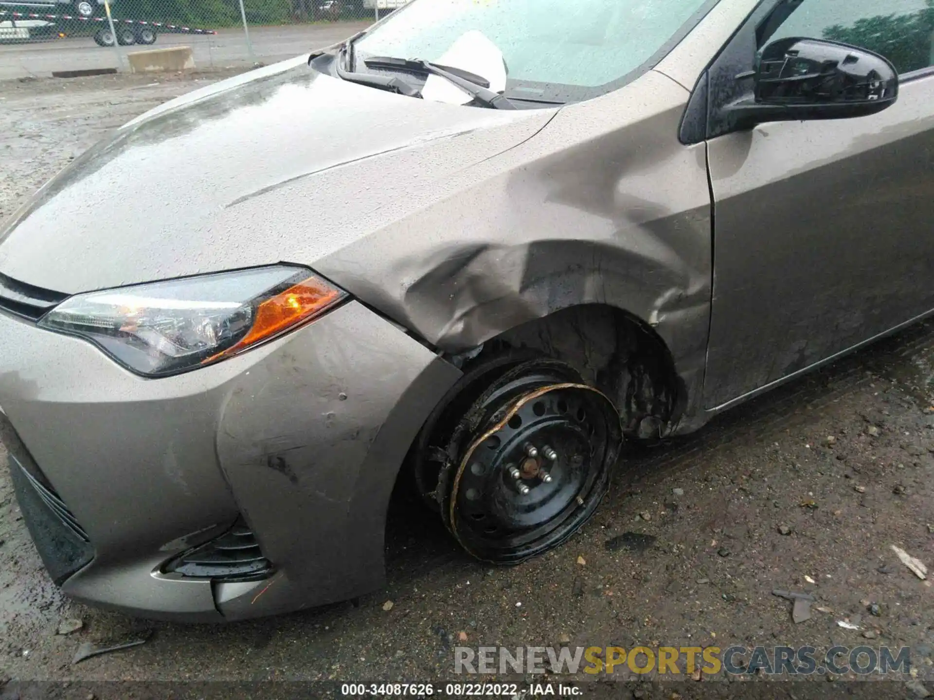 6 Photograph of a damaged car 2T1BURHE2KC236658 TOYOTA COROLLA 2019